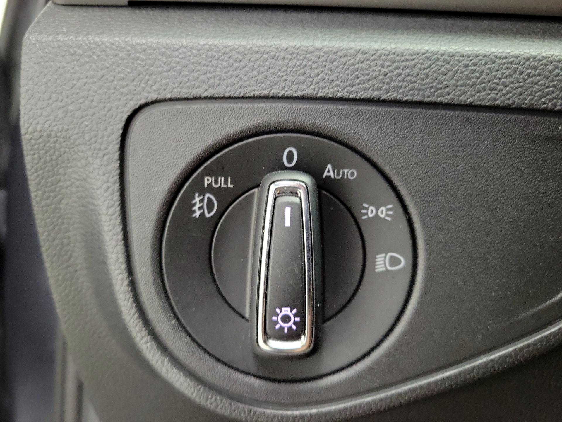 Thumbnail: 2019 Volkswagen Atlas - 13