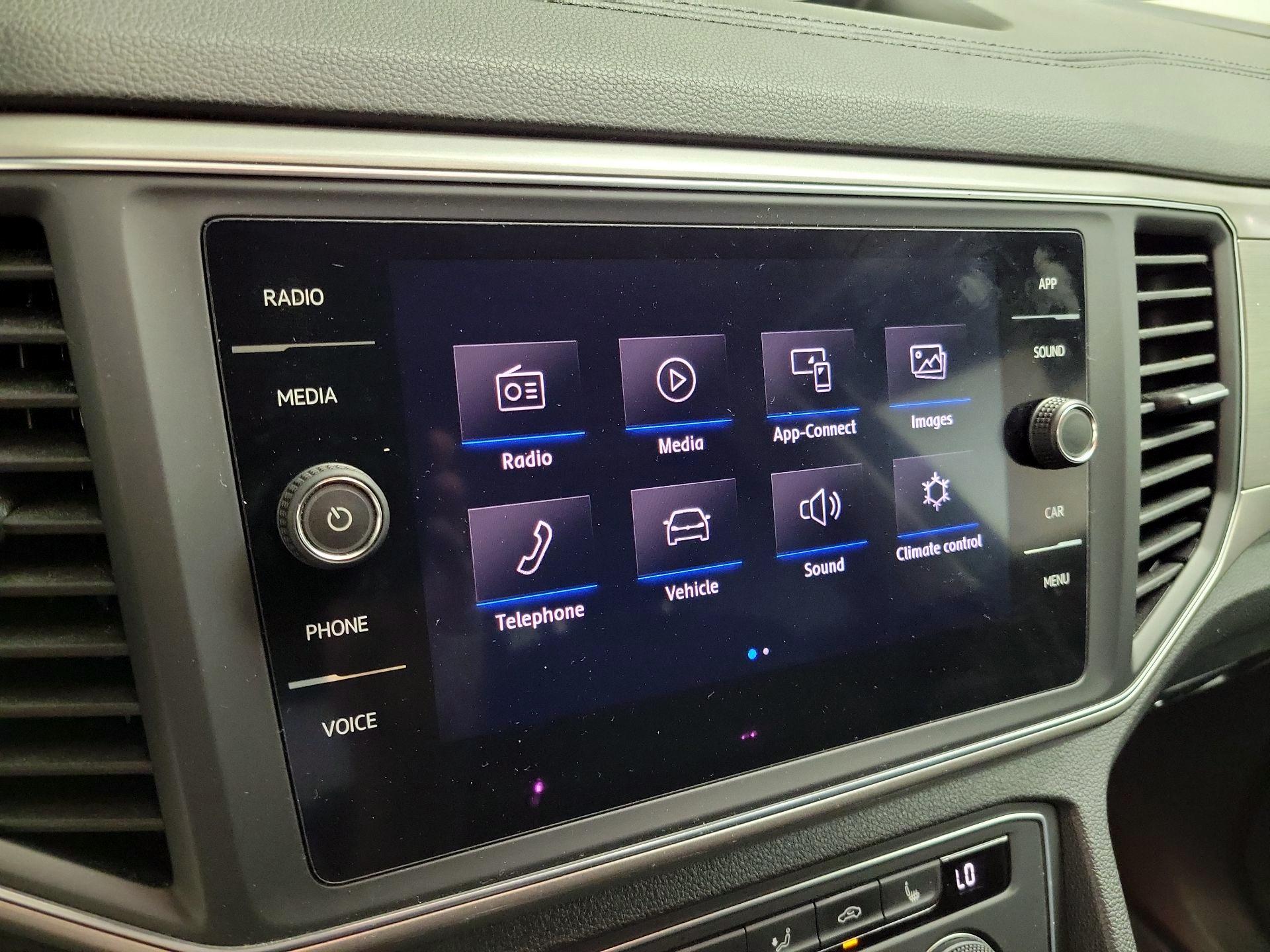 Thumbnail: 2019 Volkswagen Atlas - 14