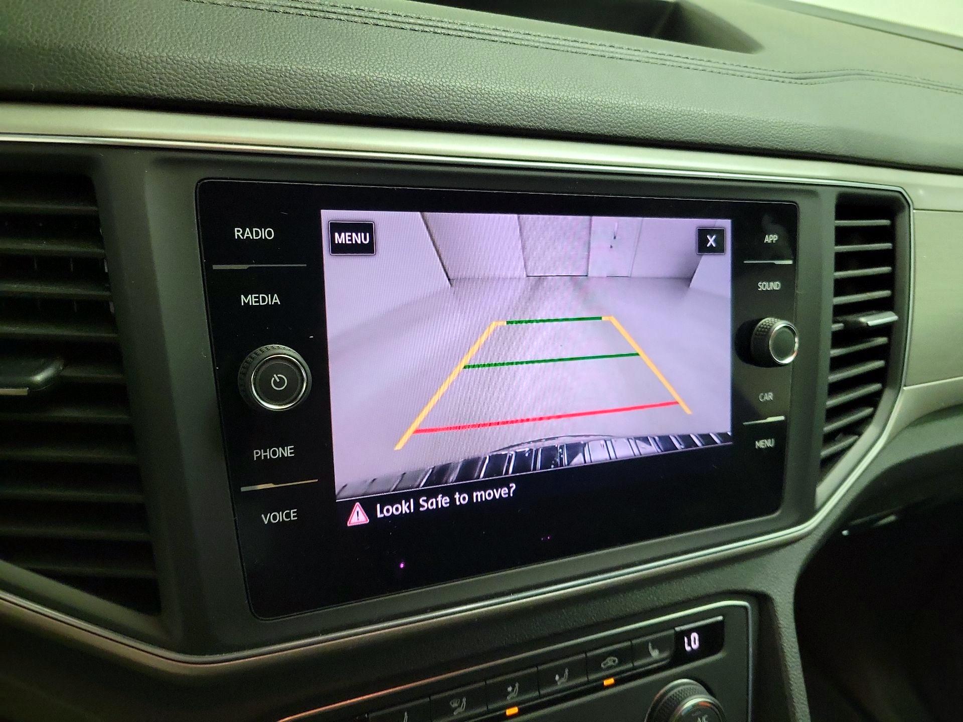 Thumbnail: 2019 Volkswagen Atlas - 15