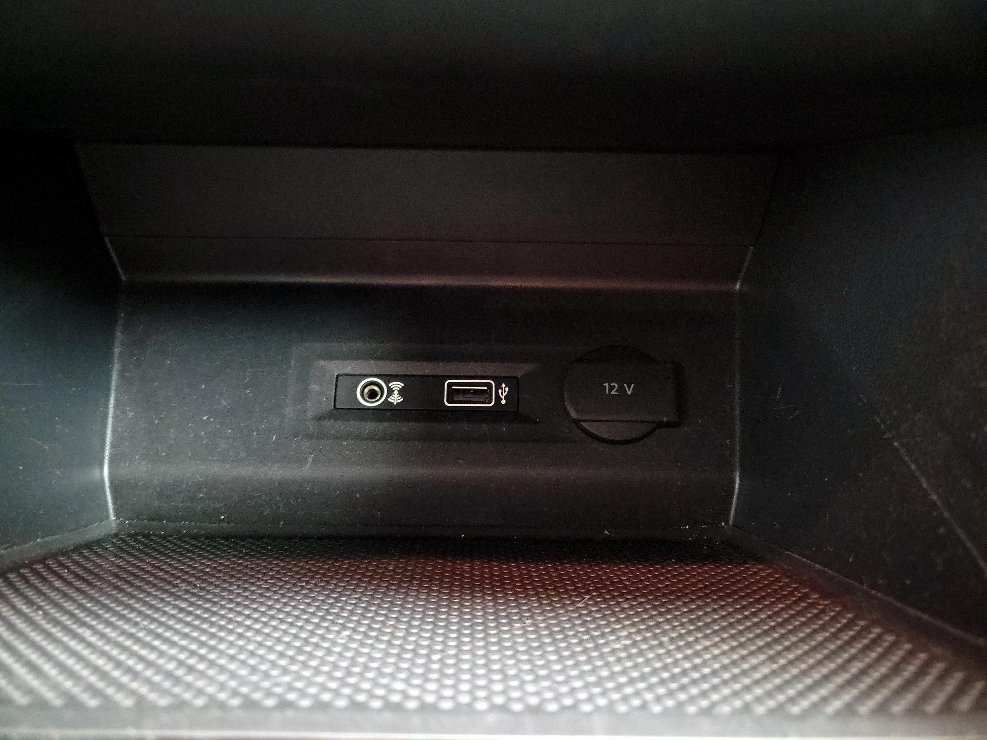 Thumbnail: 2019 Volkswagen Atlas - 19