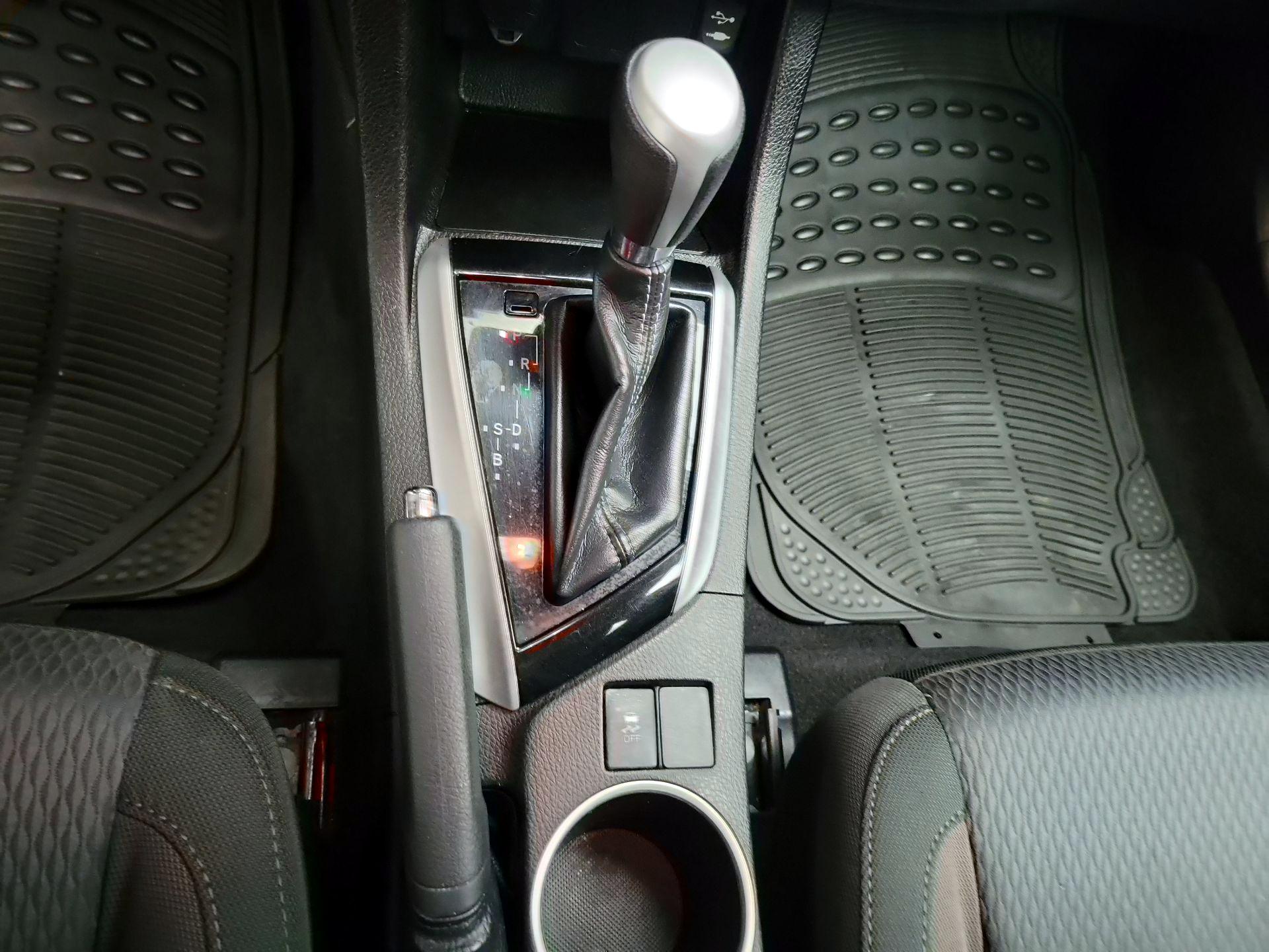 Thumbnail: 2019 Toyota Corolla - 17