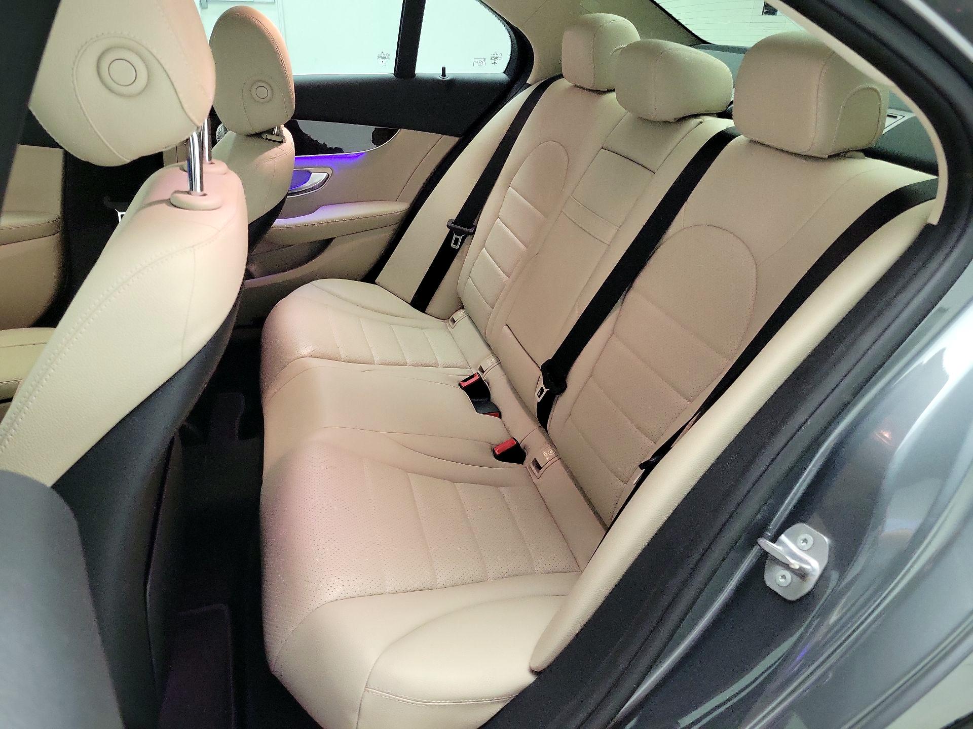 Thumbnail: 2020 Mercedes-Benz C-Class - 20