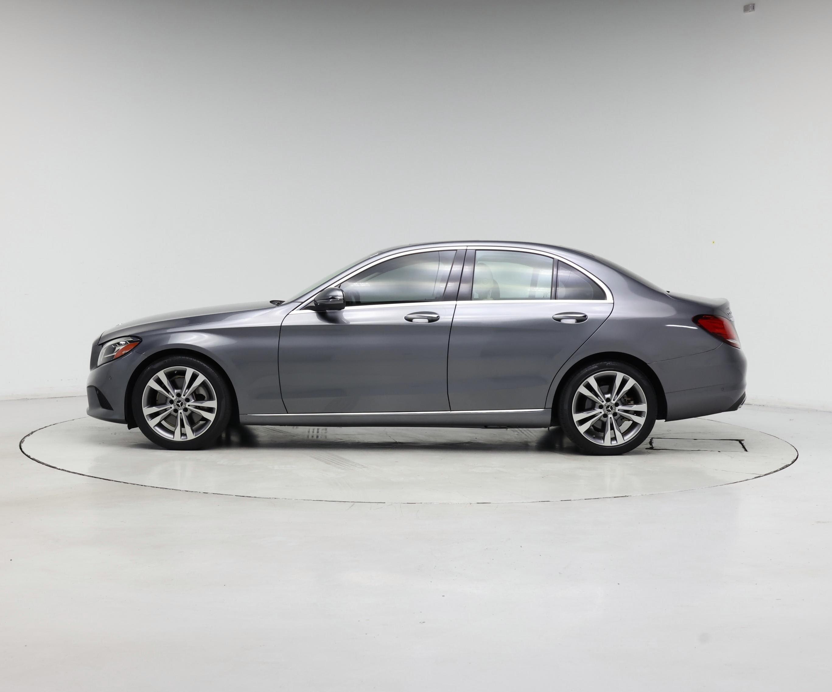 Thumbnail: 2020 Mercedes-Benz C-Class - 3