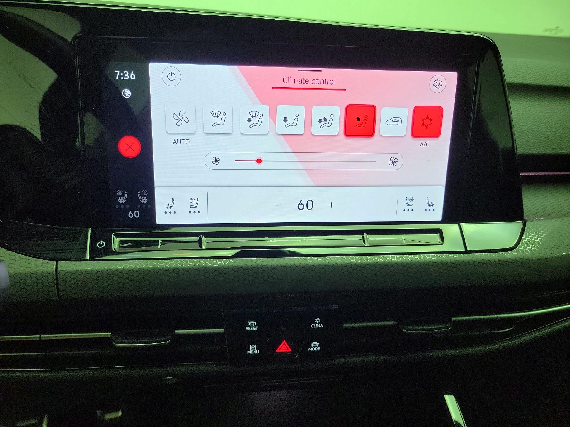 Thumbnail: 2024 Volkswagen Golf - 17