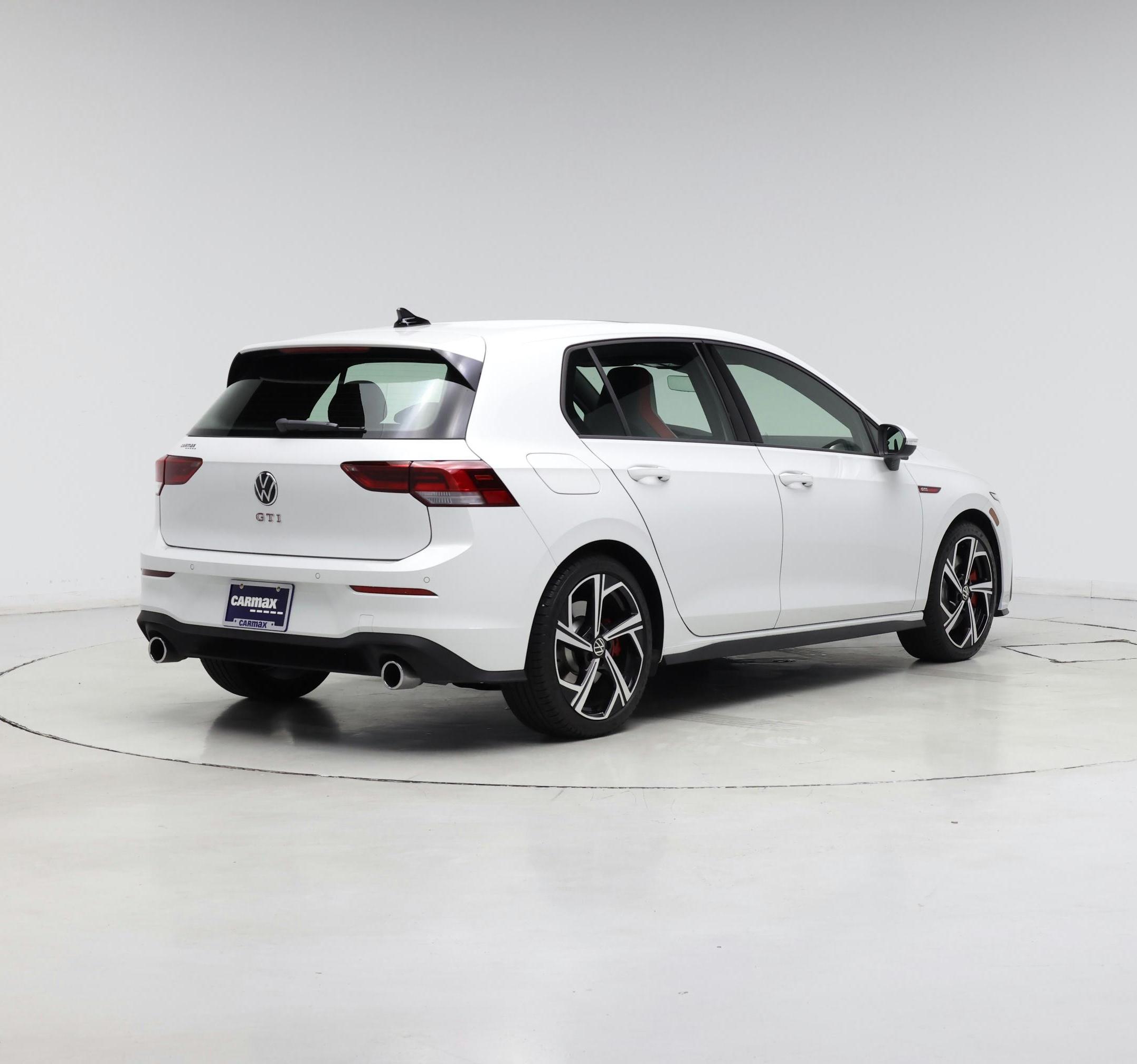 Thumbnail: 2024 Volkswagen Golf - 8