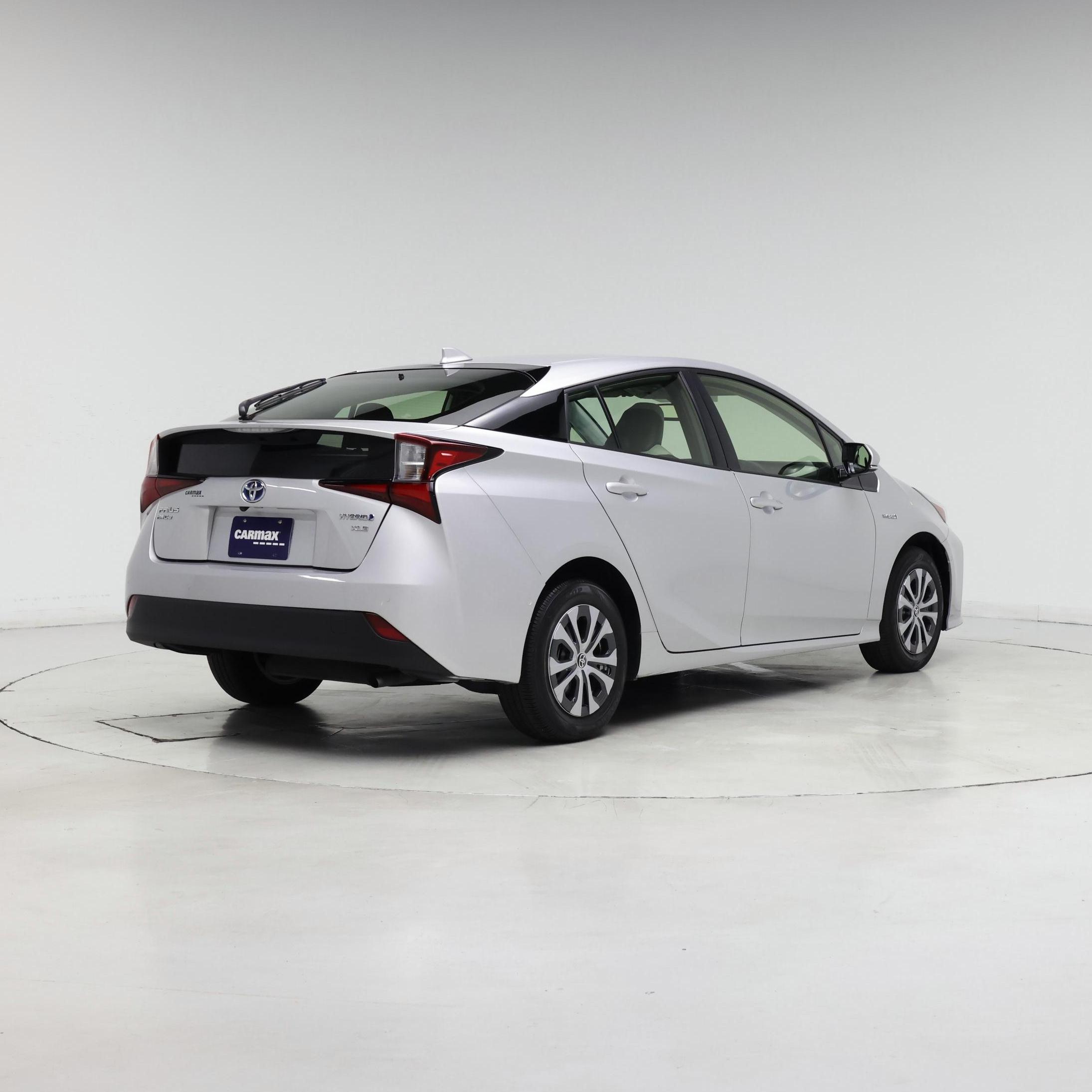 Thumbnail: 2019 Toyota Prius - 8