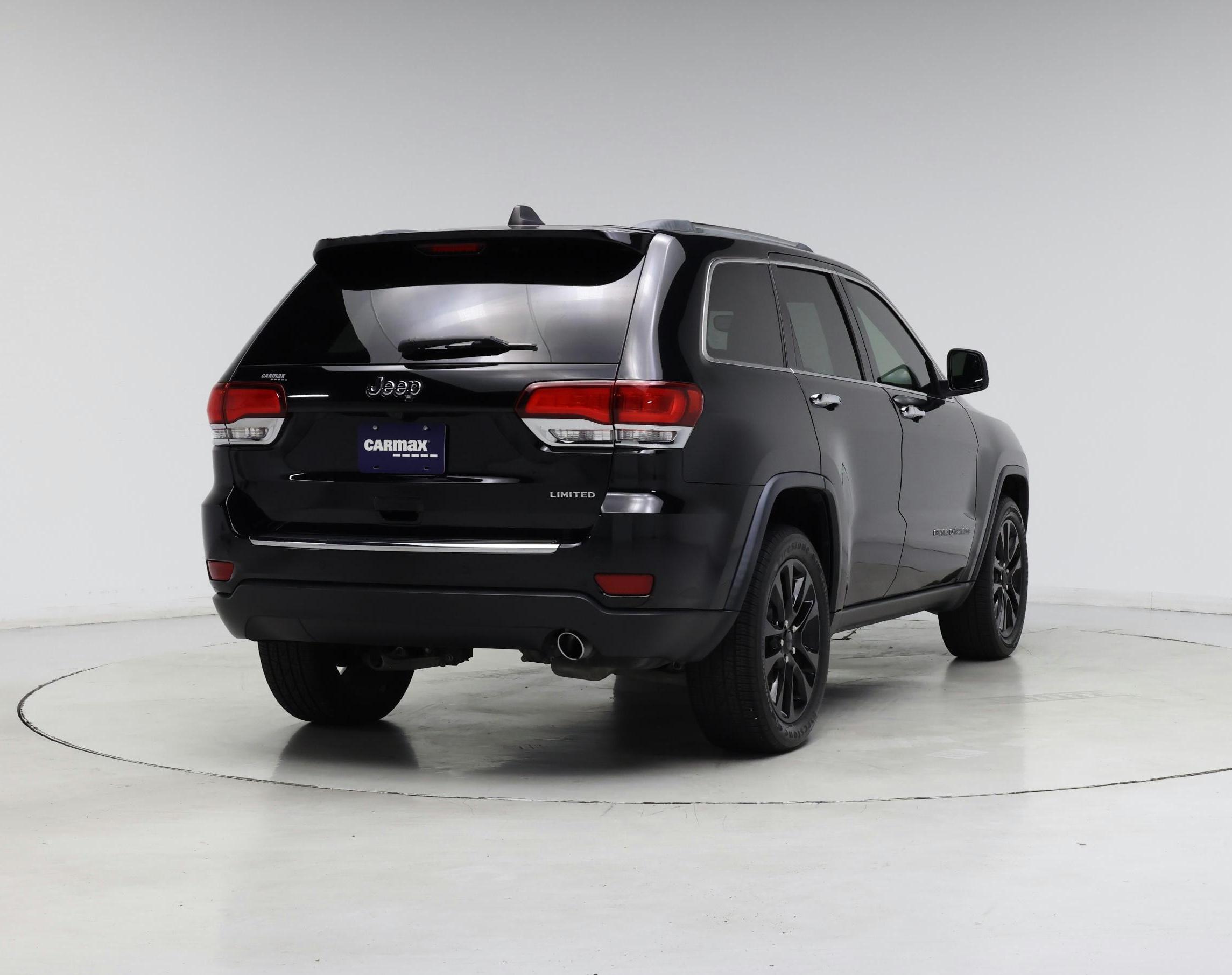 Thumbnail: 2020 Jeep Grand Cherokee - 8