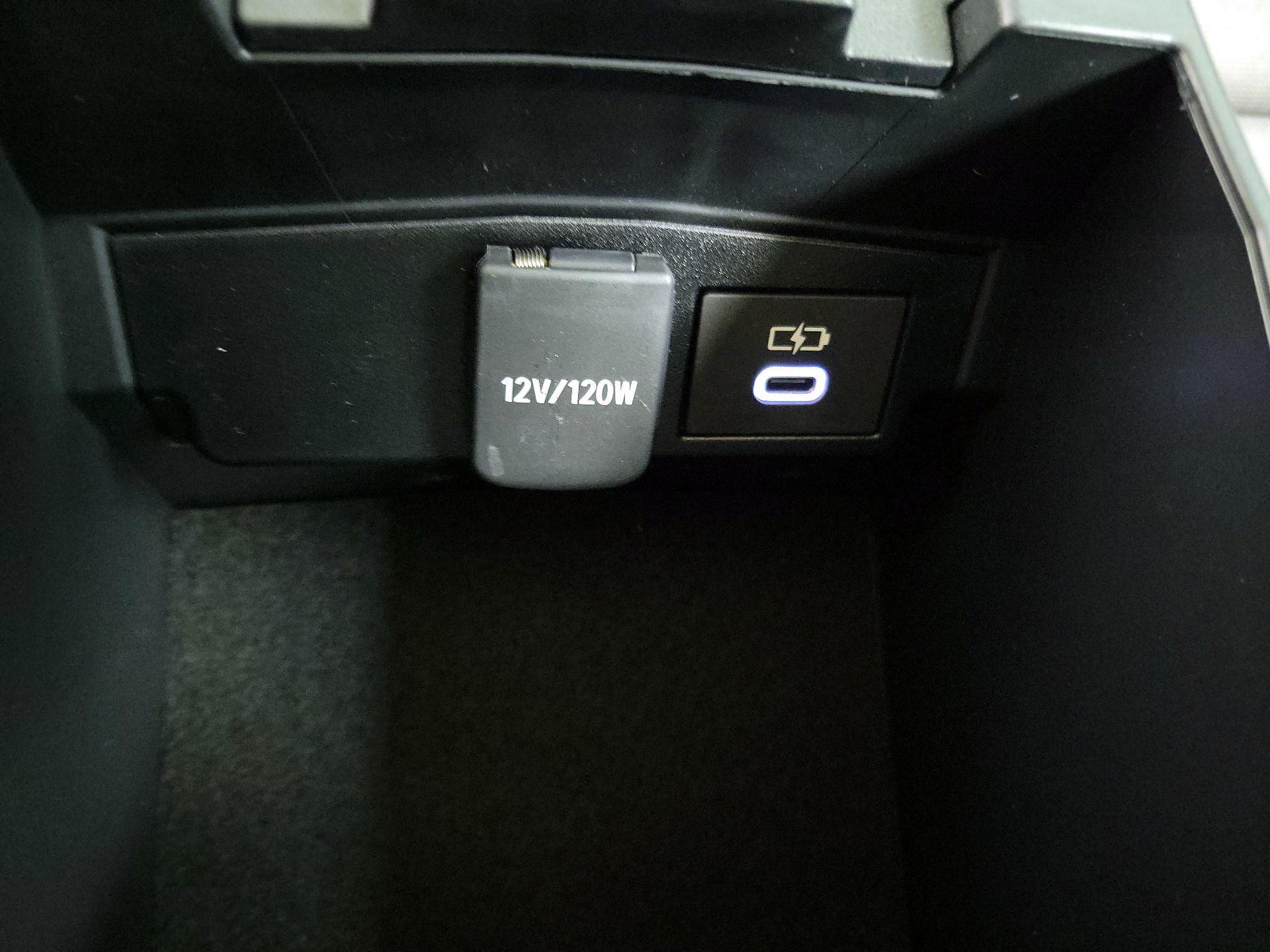 Thumbnail: 2023 Toyota Corolla - 19