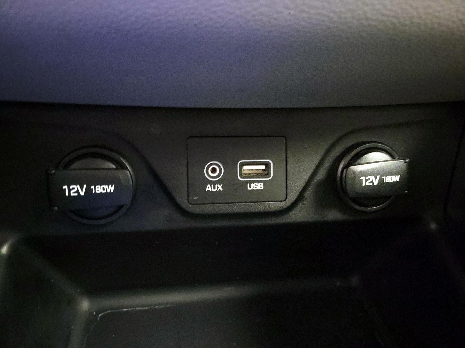 Thumbnail: 2020 Hyundai Tucson - 18