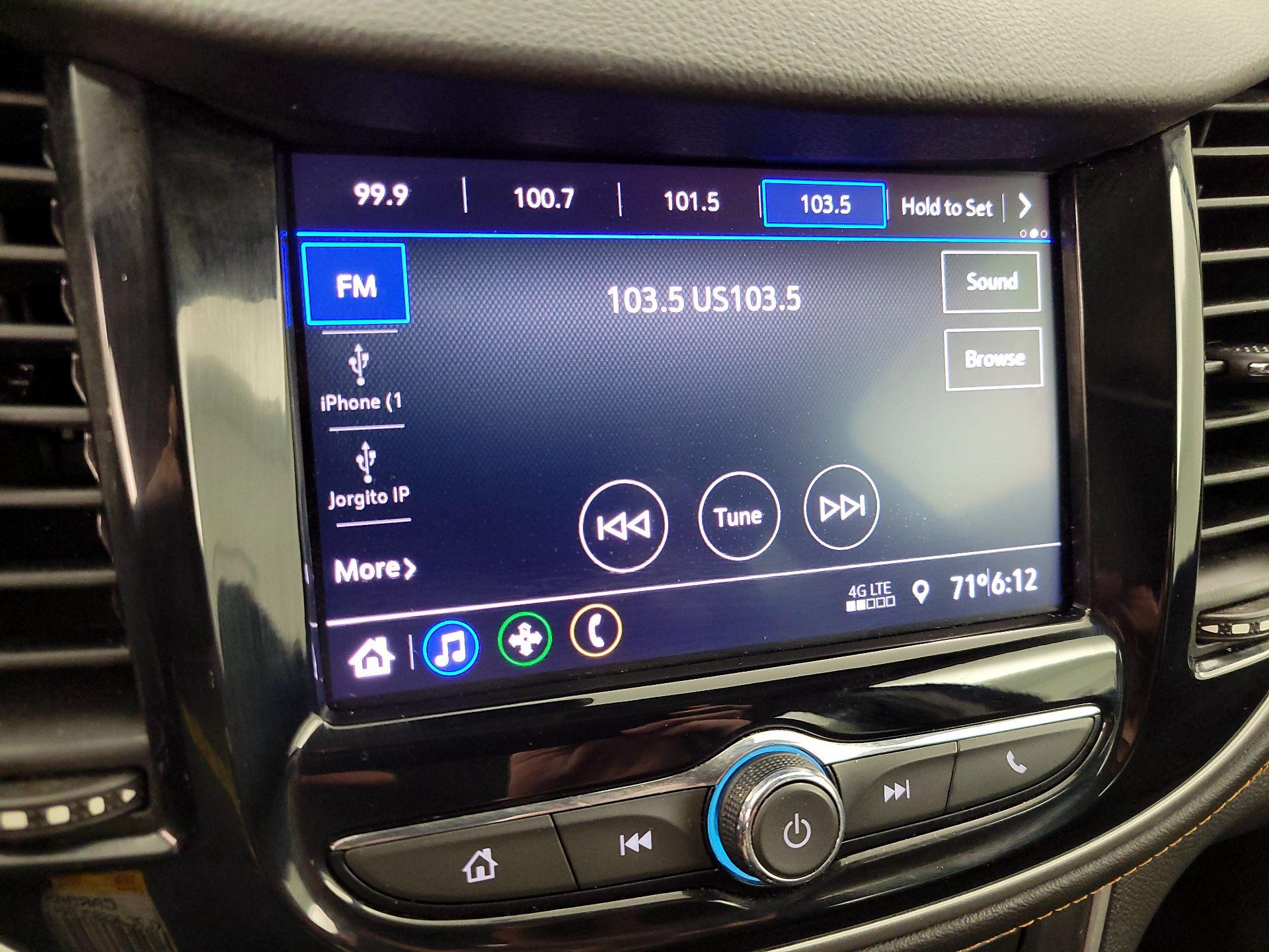 Thumbnail: 2020 Chevrolet Trax - 15