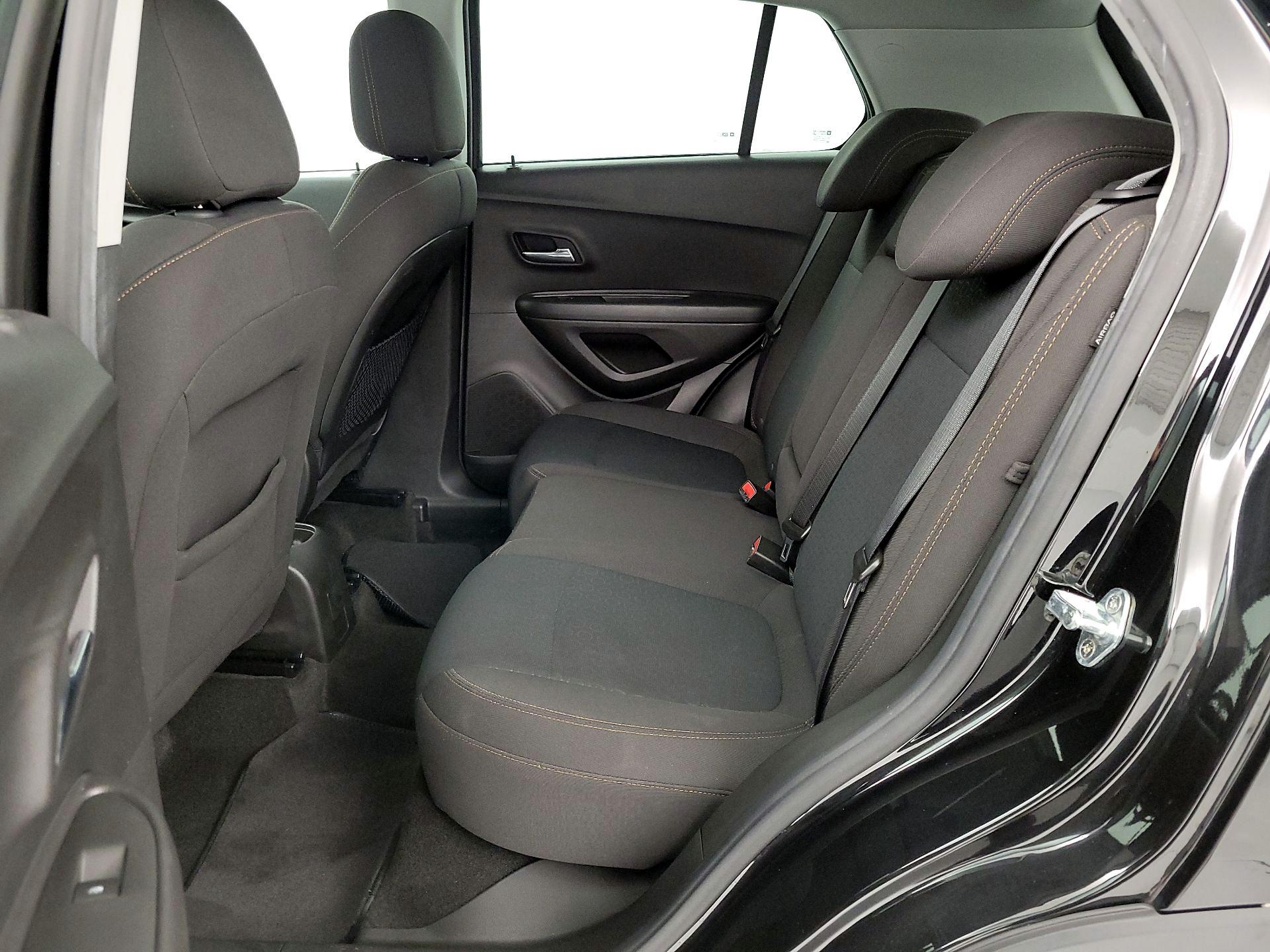 Thumbnail: 2020 Chevrolet Trax - 19