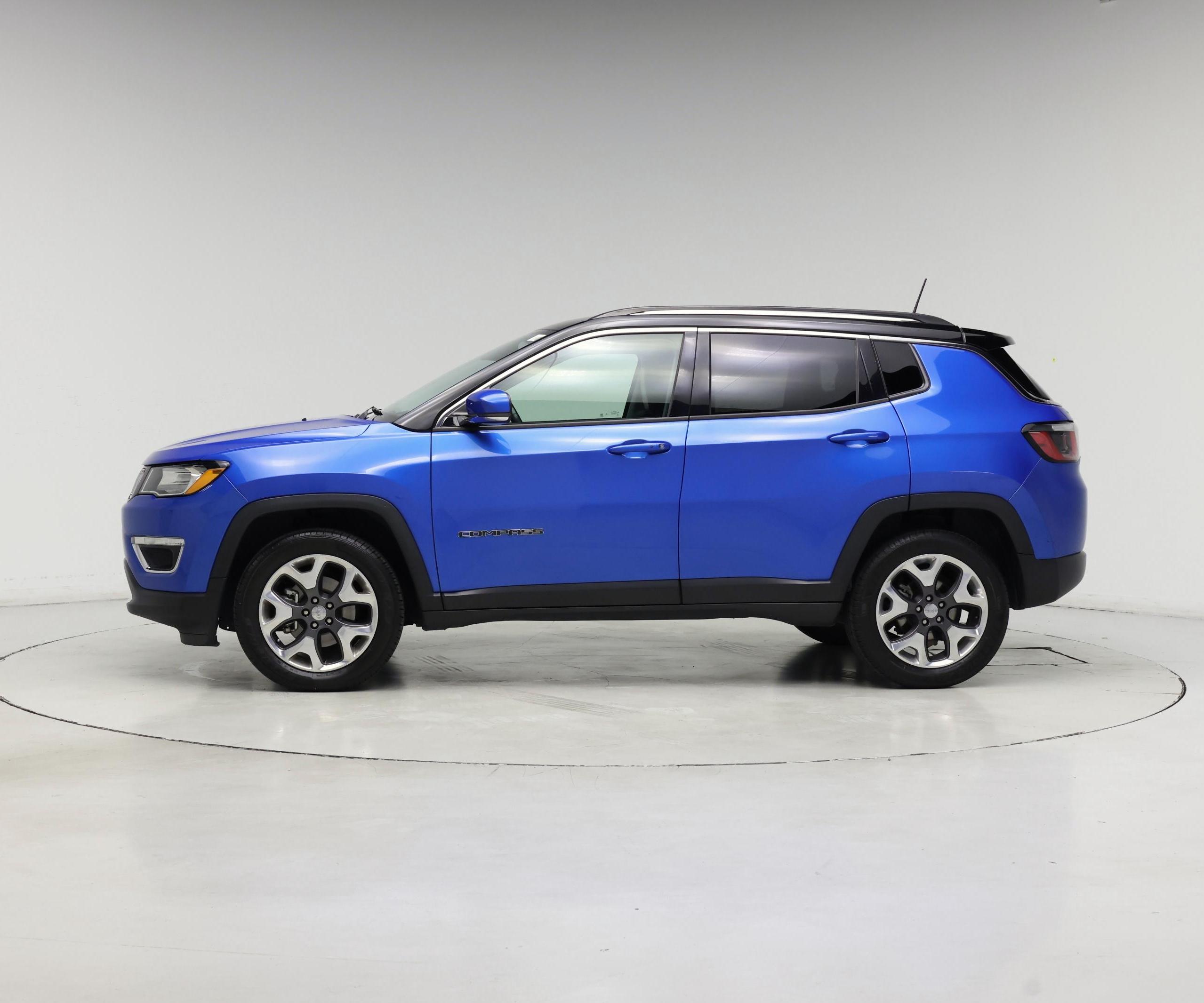 Thumbnail: 2018 Jeep Compass - 3