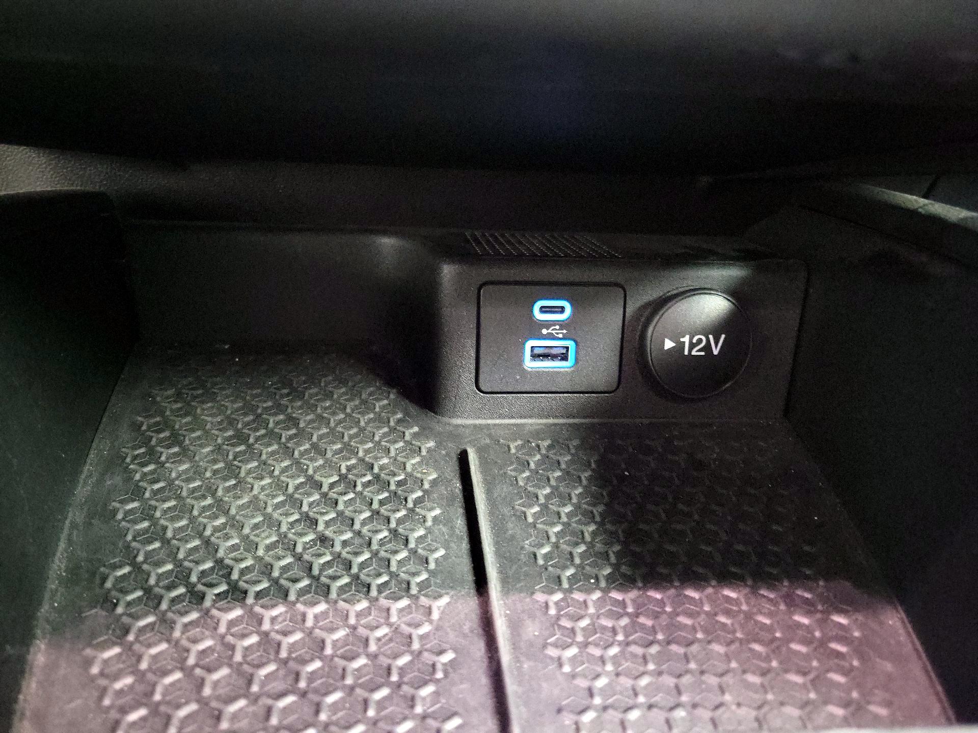 Thumbnail: 2022 Ford Bronco Sport - 19