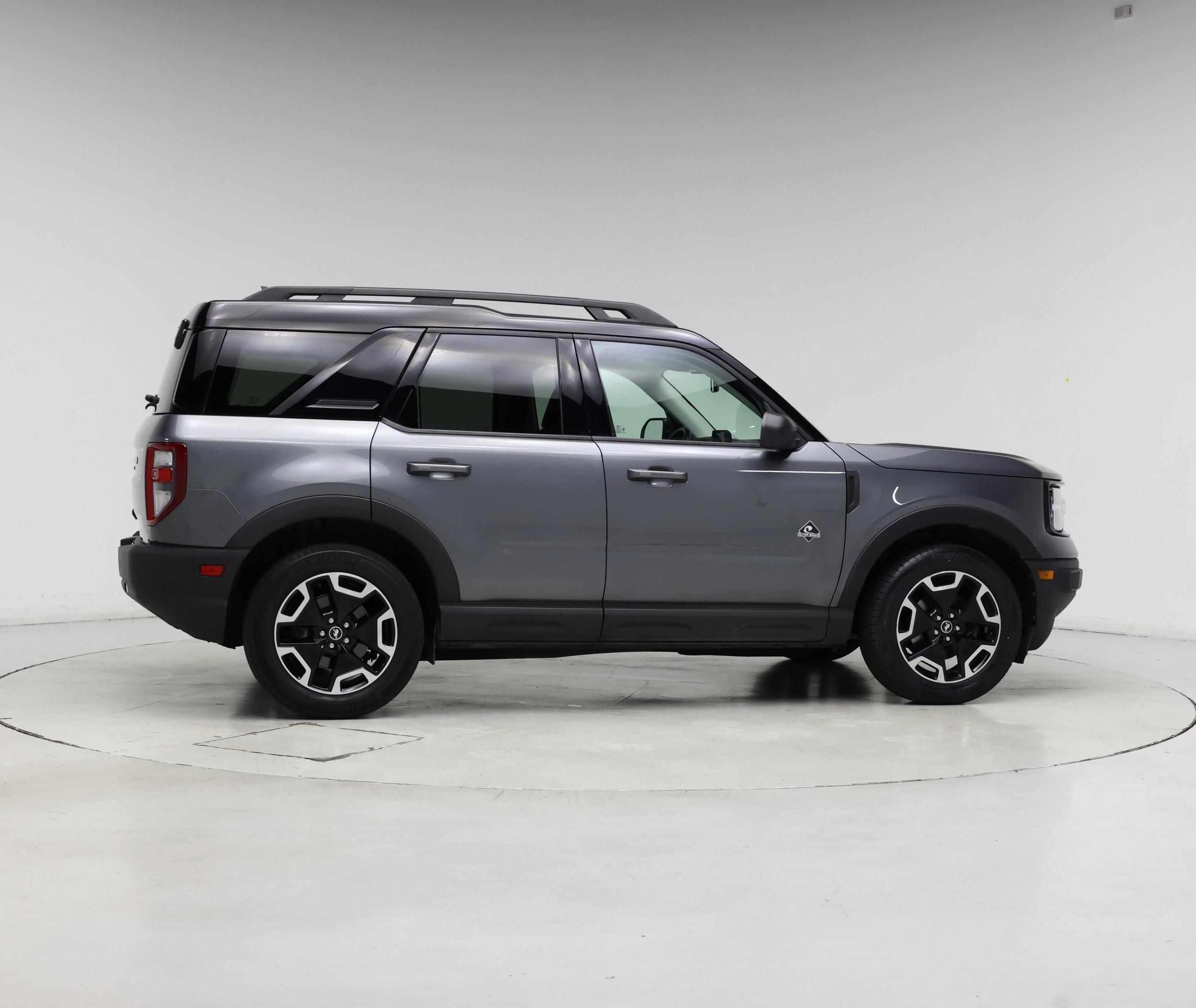 Thumbnail: 2022 Ford Bronco Sport - 7