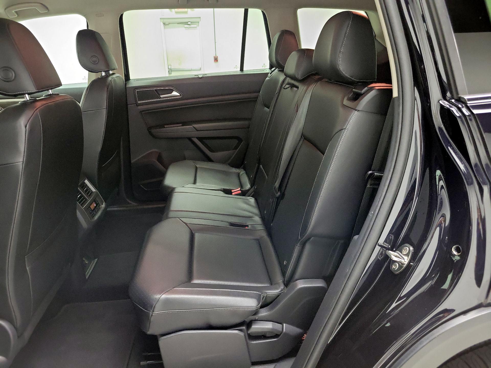 Thumbnail: 2019 Volkswagen Atlas - 19