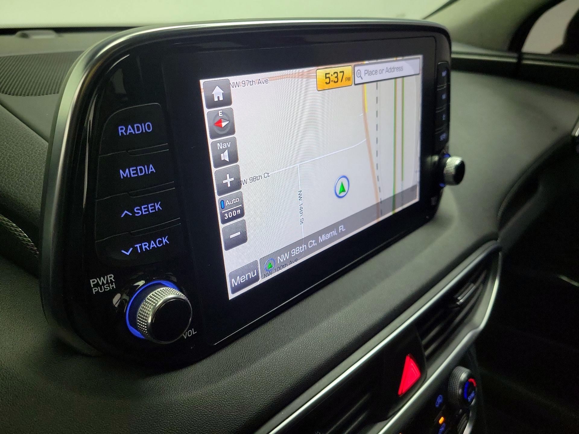 Thumbnail: 2020 Hyundai Santa Fe - 14