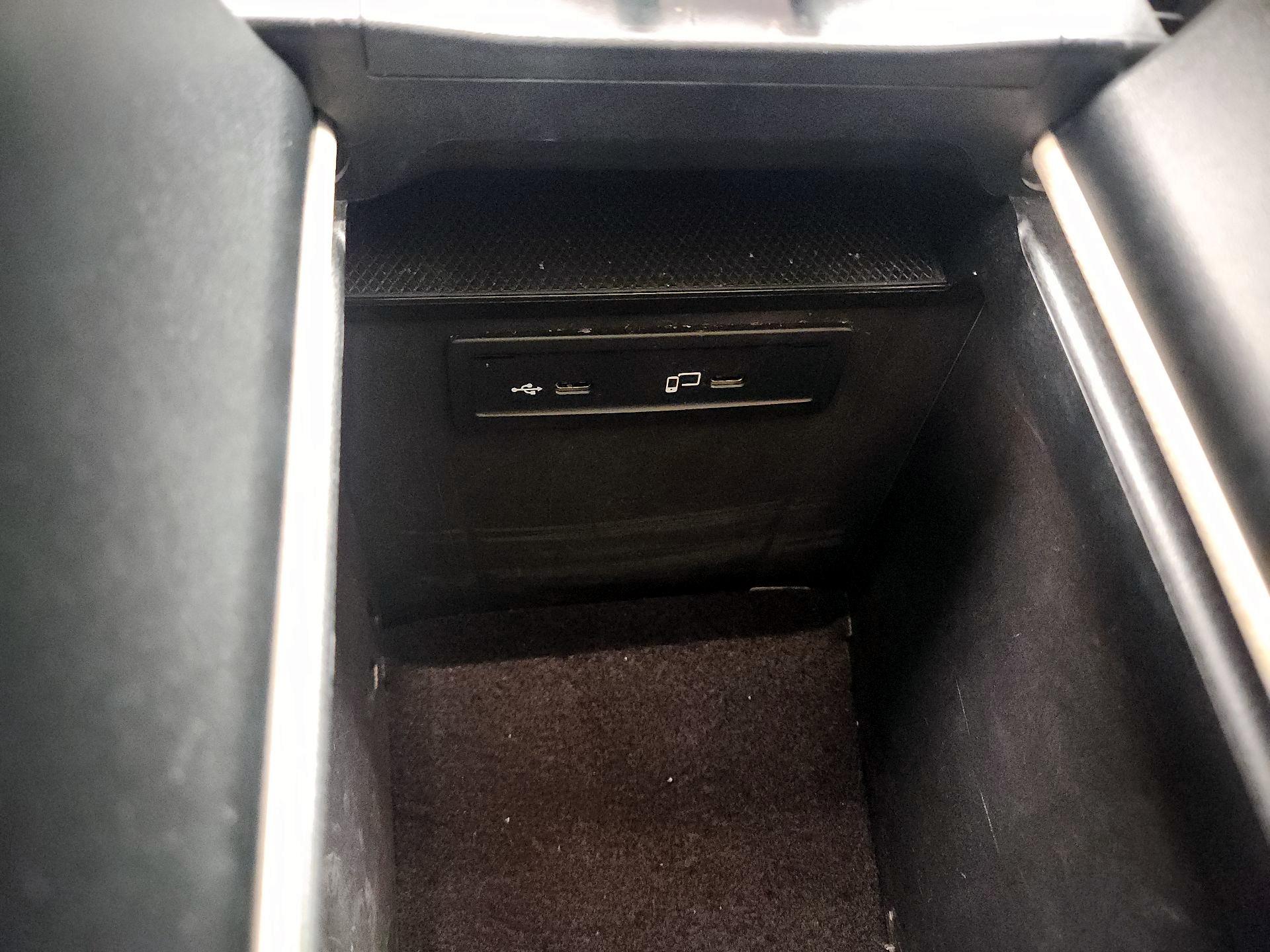 Thumbnail: 2022 Mercedes-Benz GLC - 18