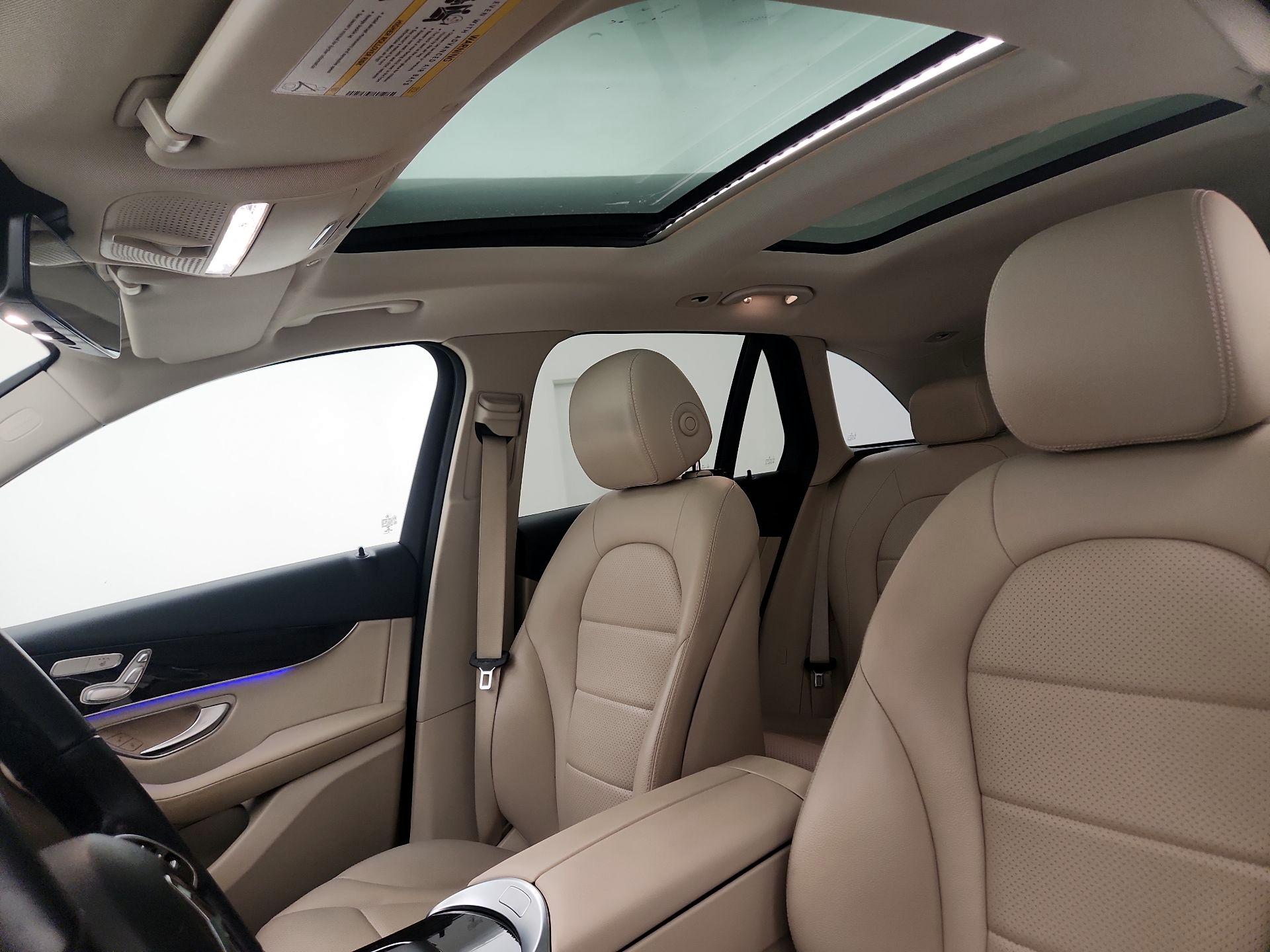 Thumbnail: 2022 Mercedes-Benz GLC - 19