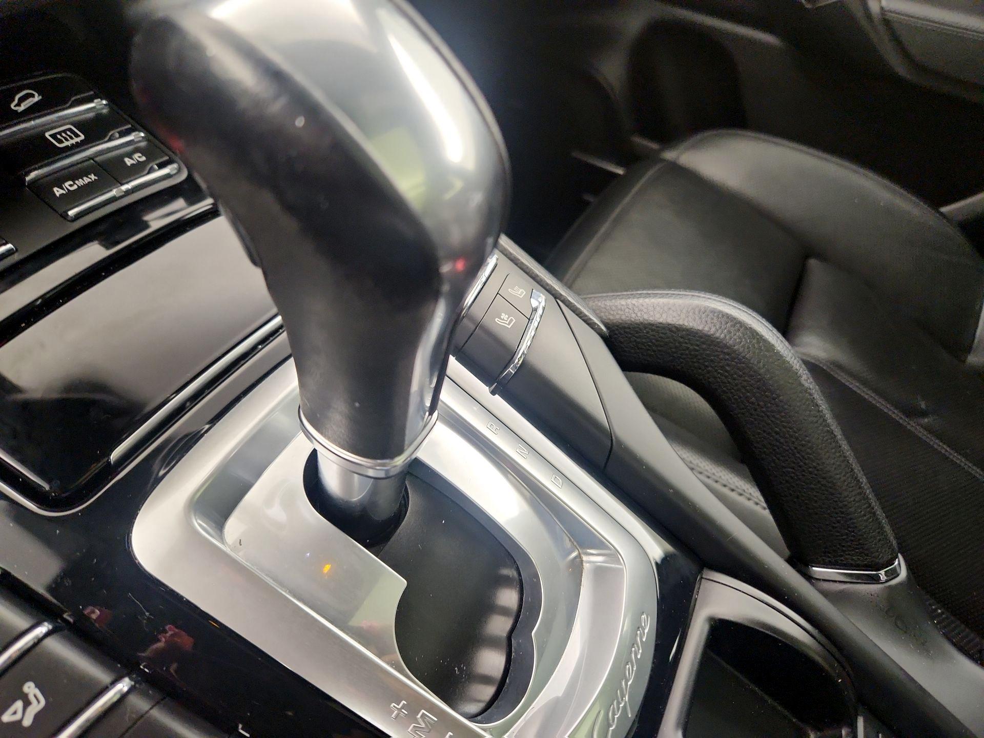 Thumbnail: 2017 Porsche Cayenne - 18