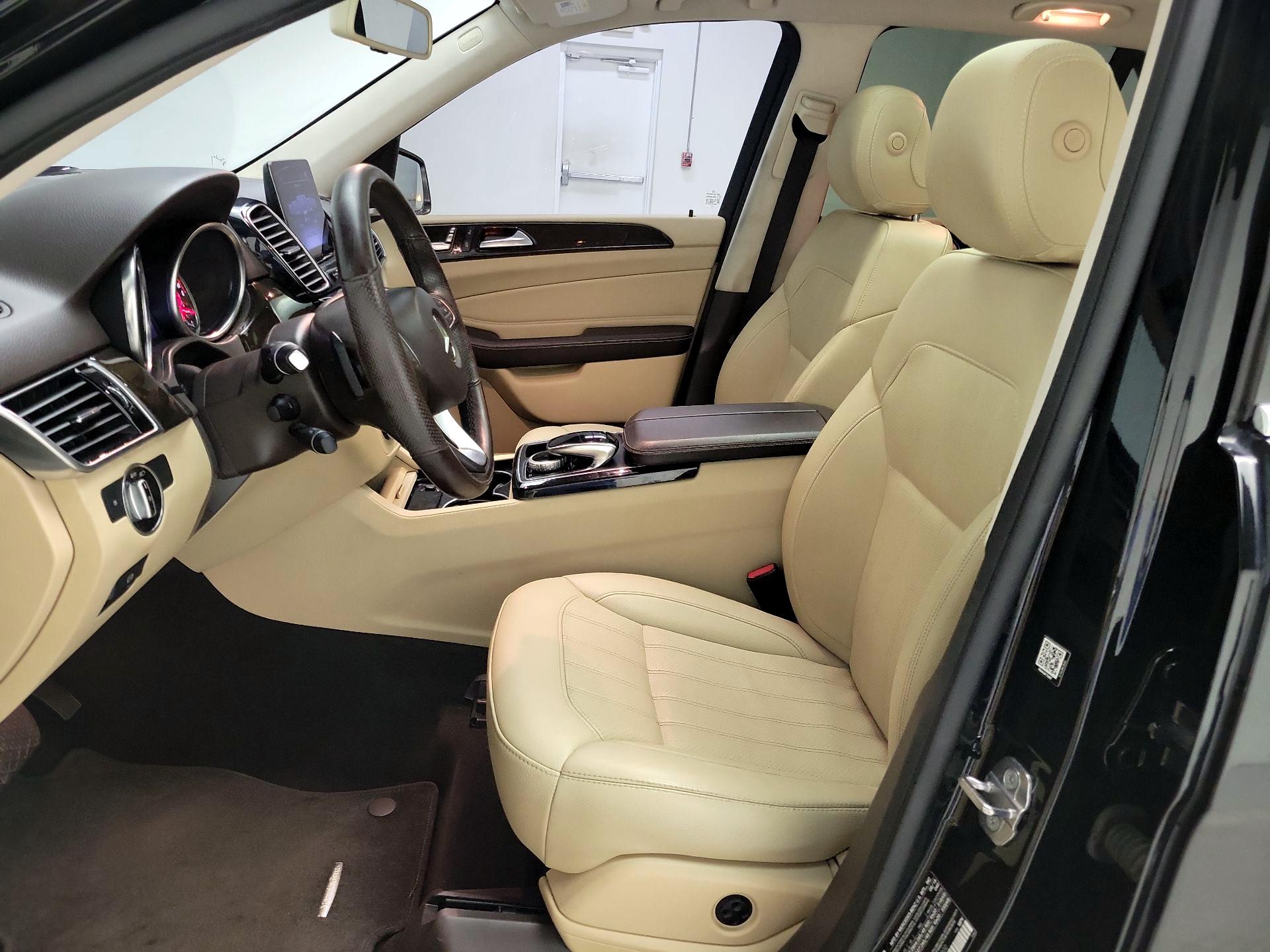 Thumbnail: 2018 Mercedes-Benz GLE - 11