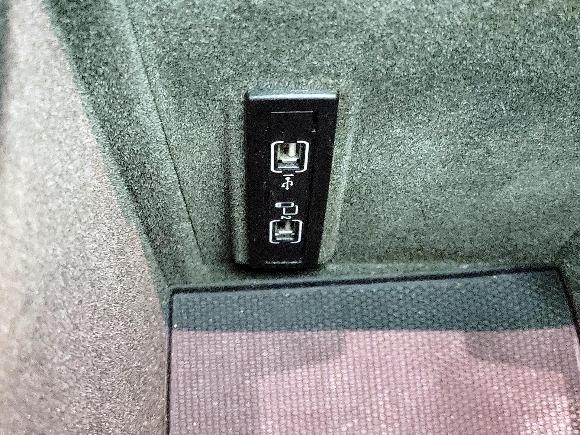 Thumbnail: 2018 Mercedes-Benz GLE - 19