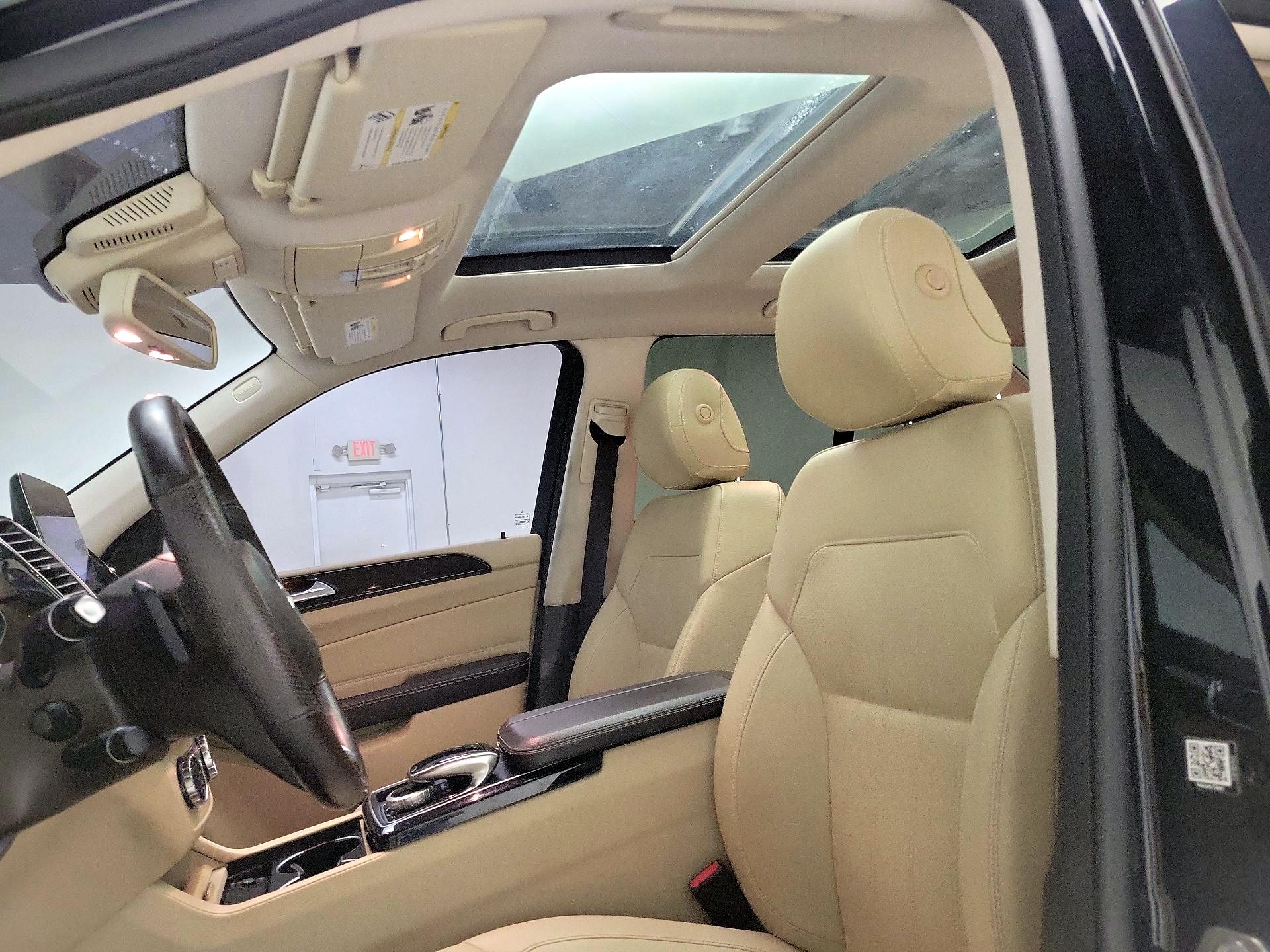 Thumbnail: 2018 Mercedes-Benz GLE - 20