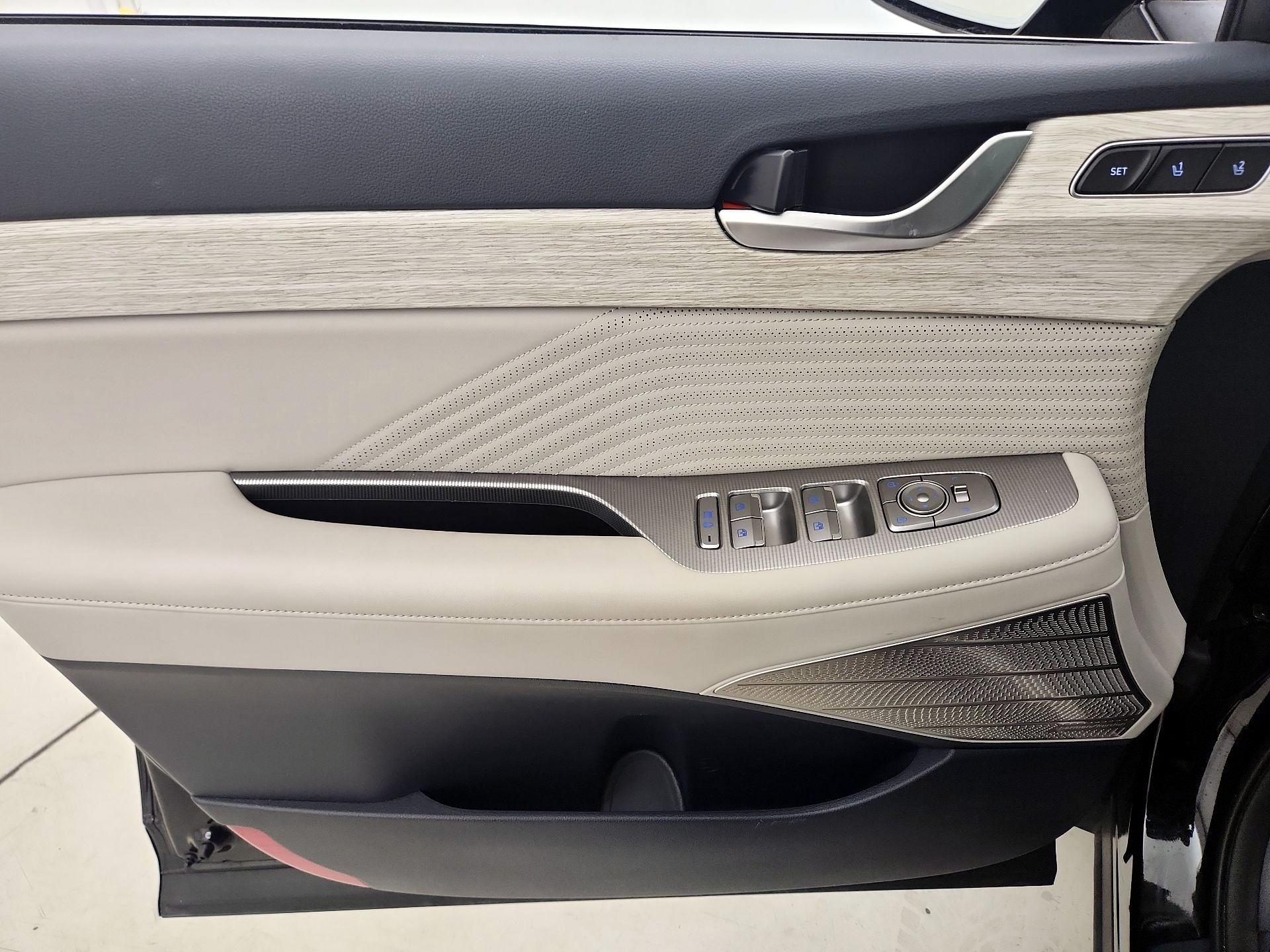 Thumbnail: 2025 Hyundai Palisade - 12