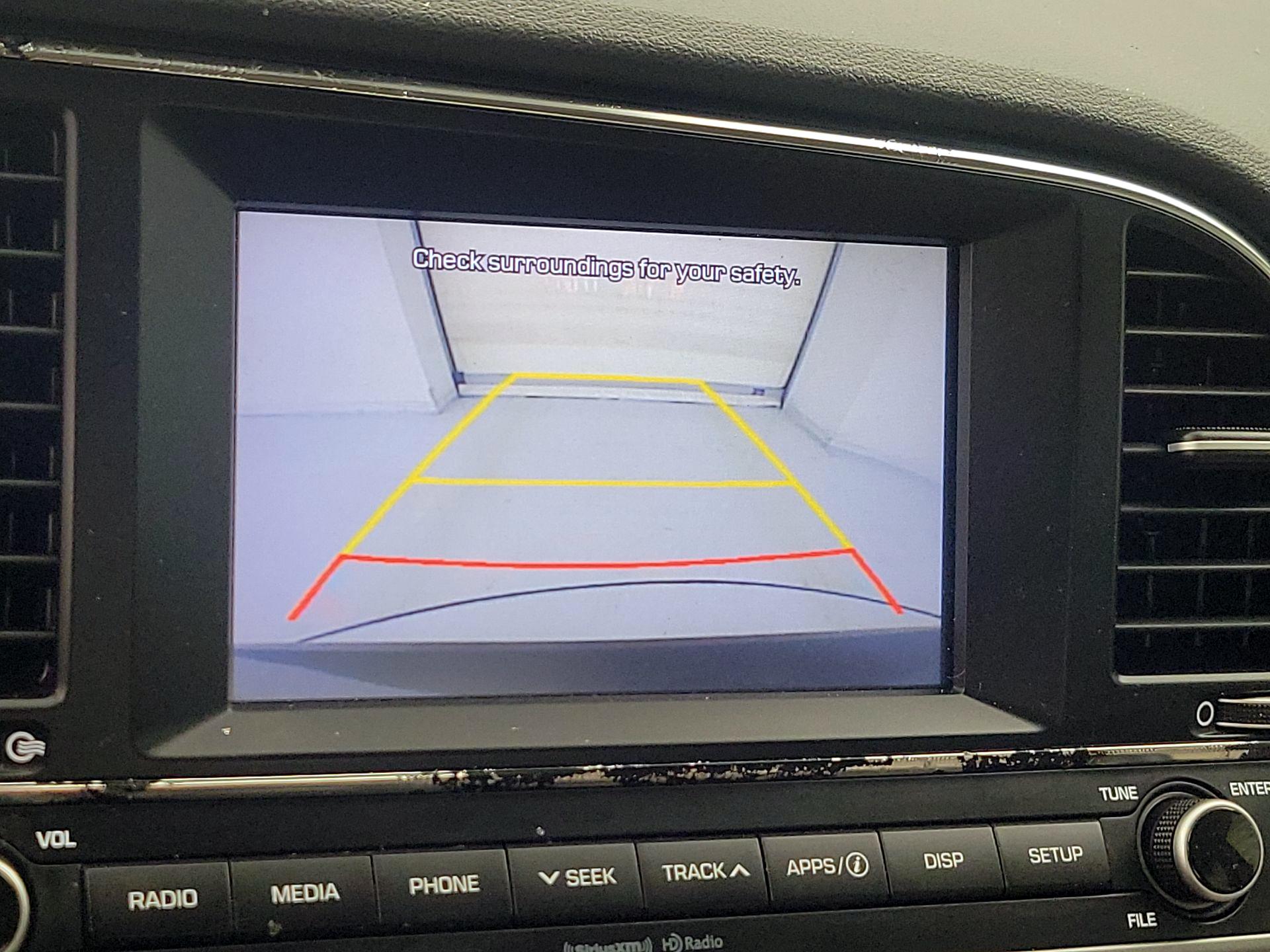 Thumbnail: 2018 Hyundai Elantra - 14