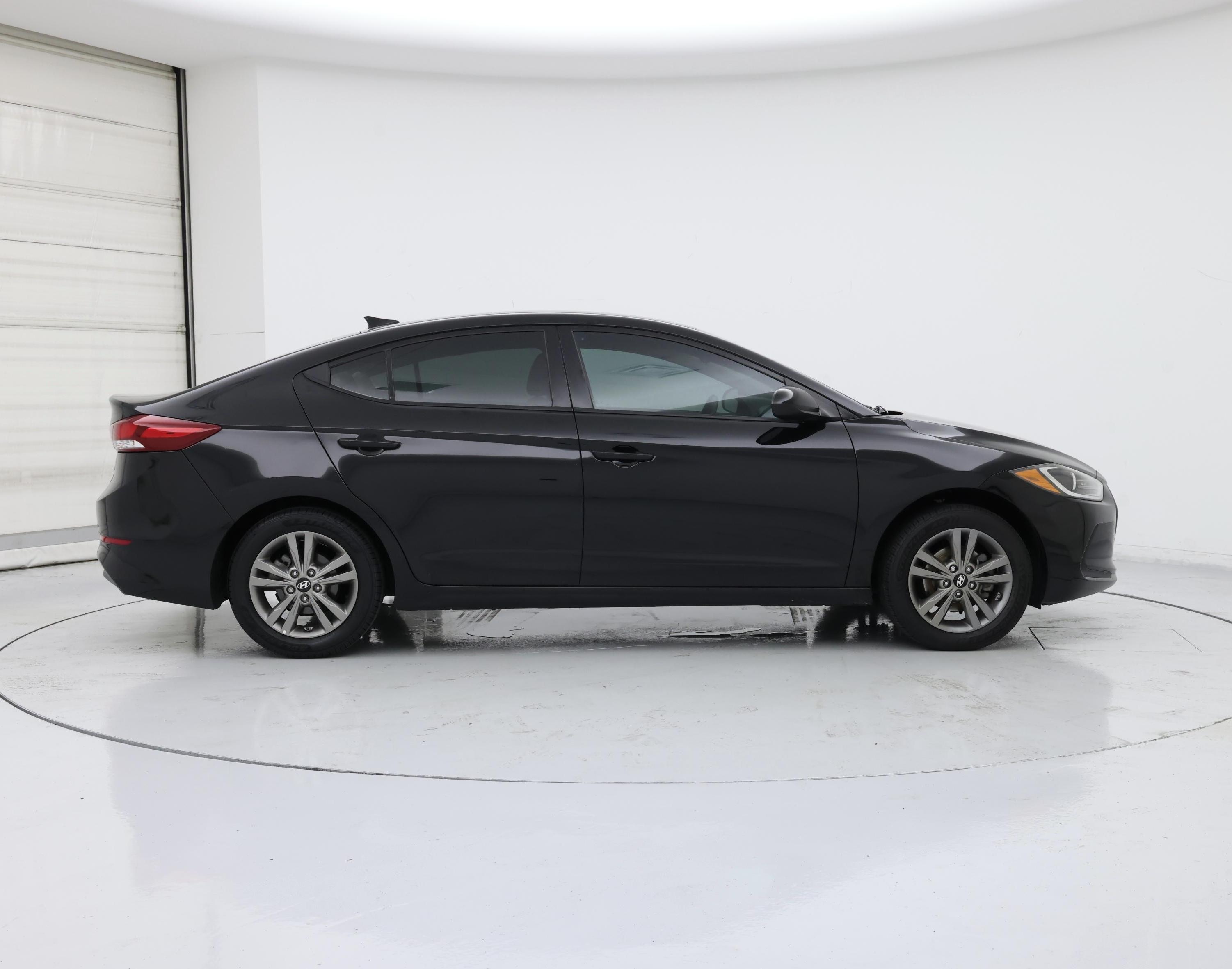 Thumbnail: 2018 Hyundai Elantra - 7