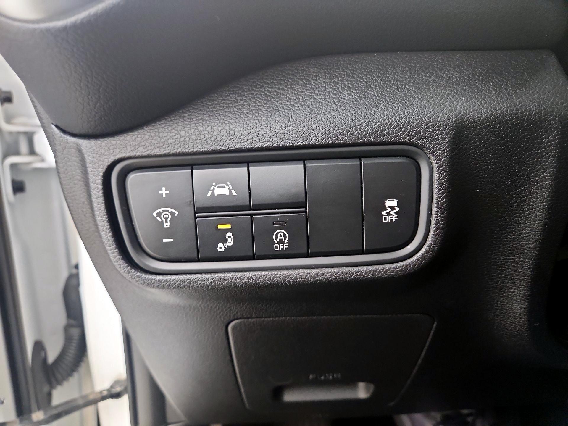 Thumbnail: 2020 Kia Soul - 13