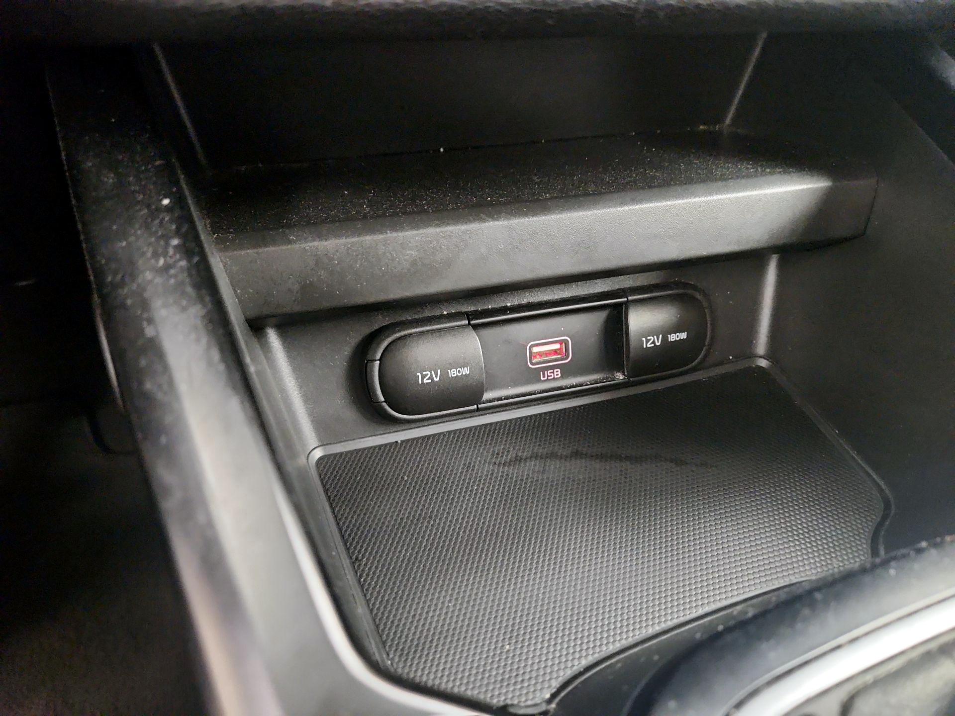 Thumbnail: 2020 Kia Soul - 18