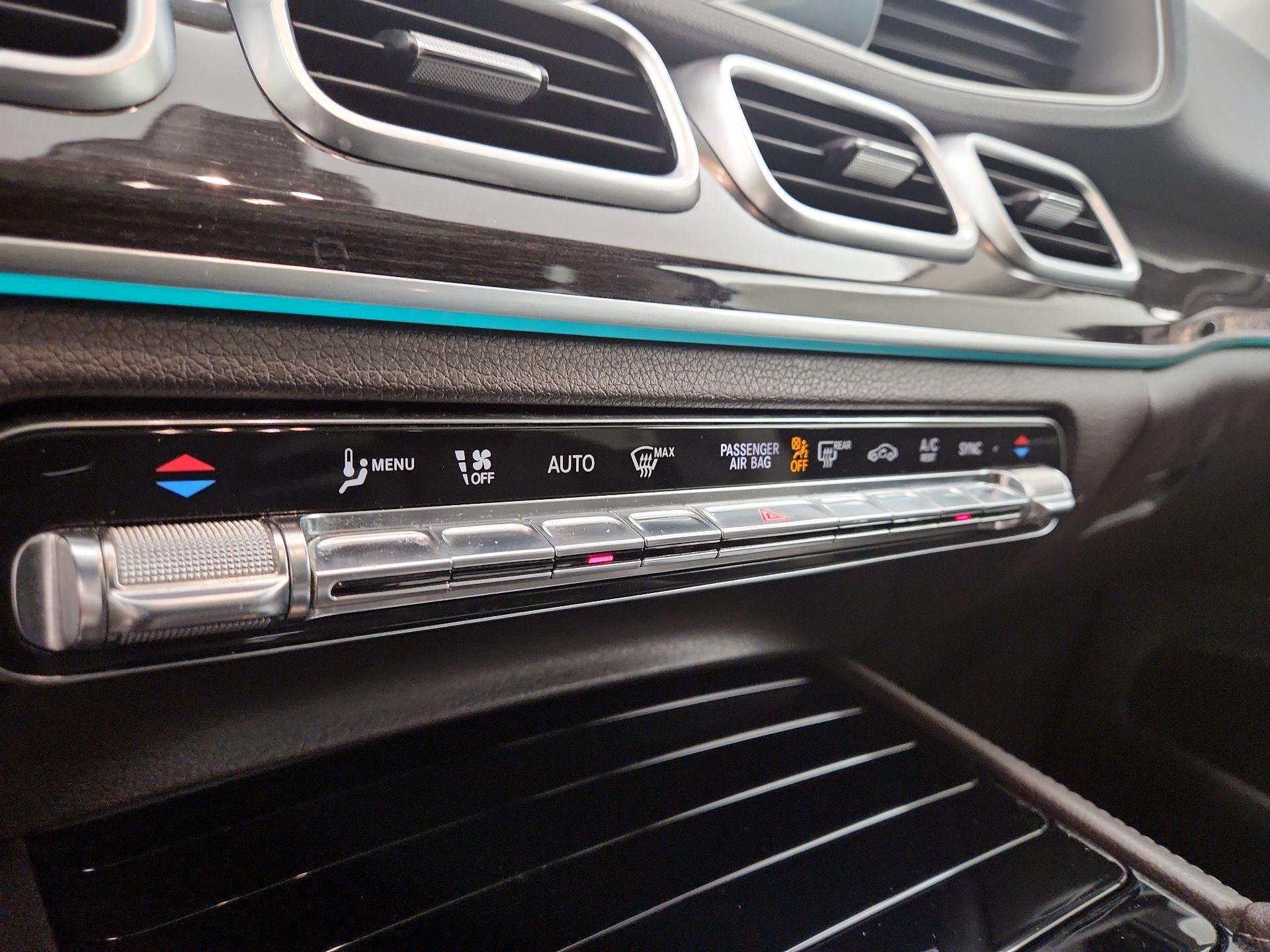 Thumbnail: 2020 Mercedes-Benz GLE - 17