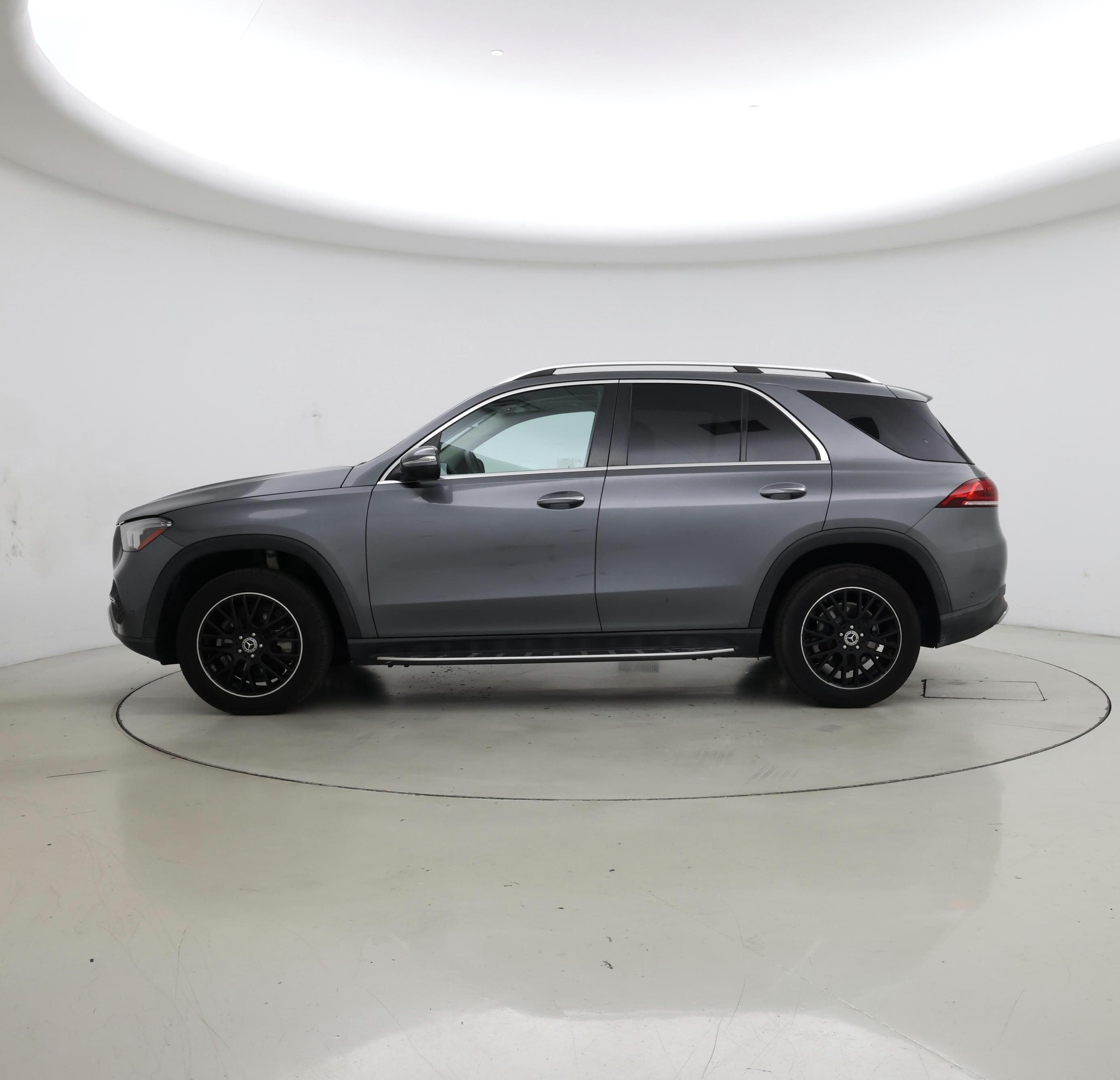 Thumbnail: 2020 Mercedes-Benz GLE - 3