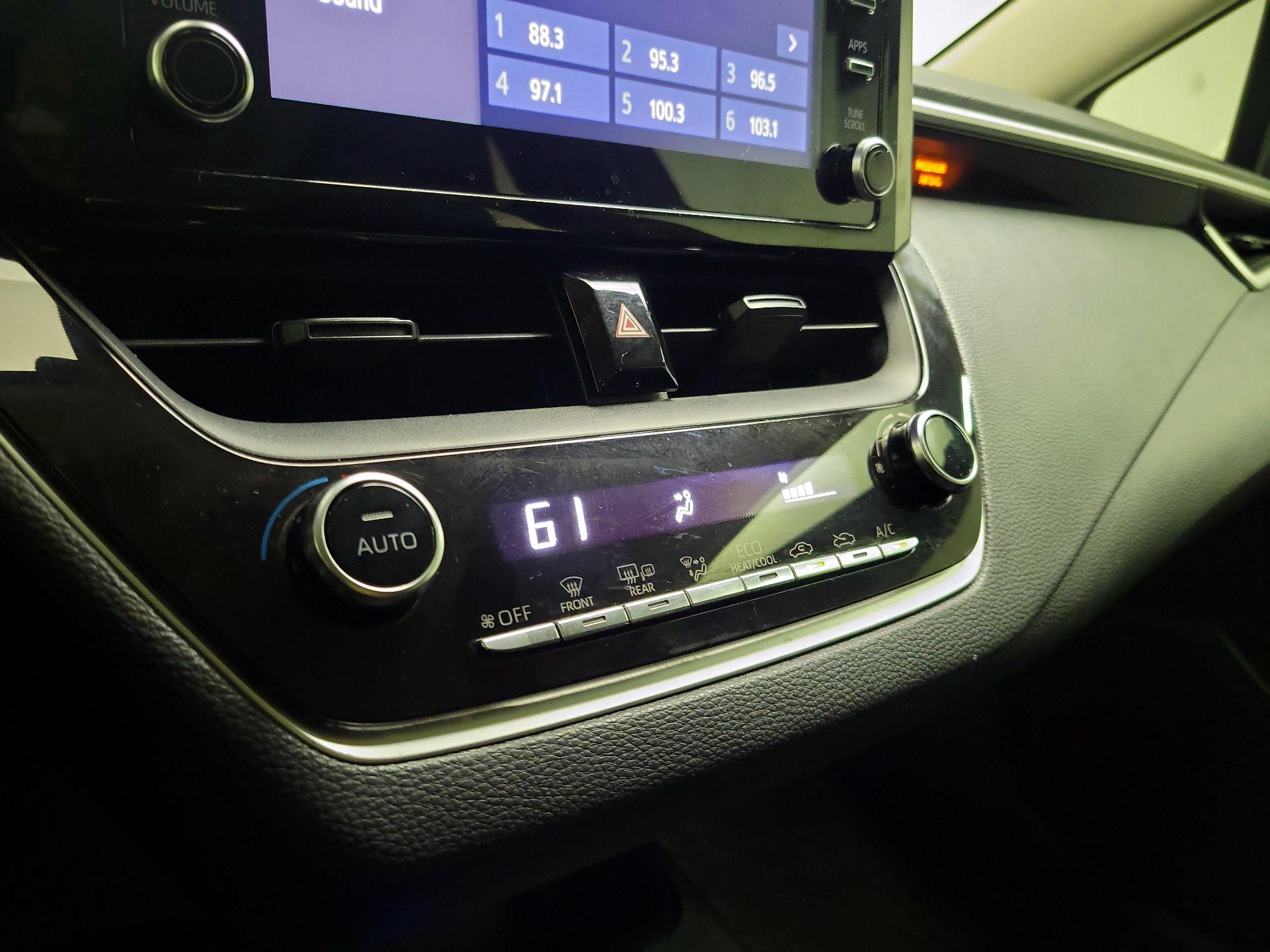 Thumbnail: 2020 Toyota Corolla - 16