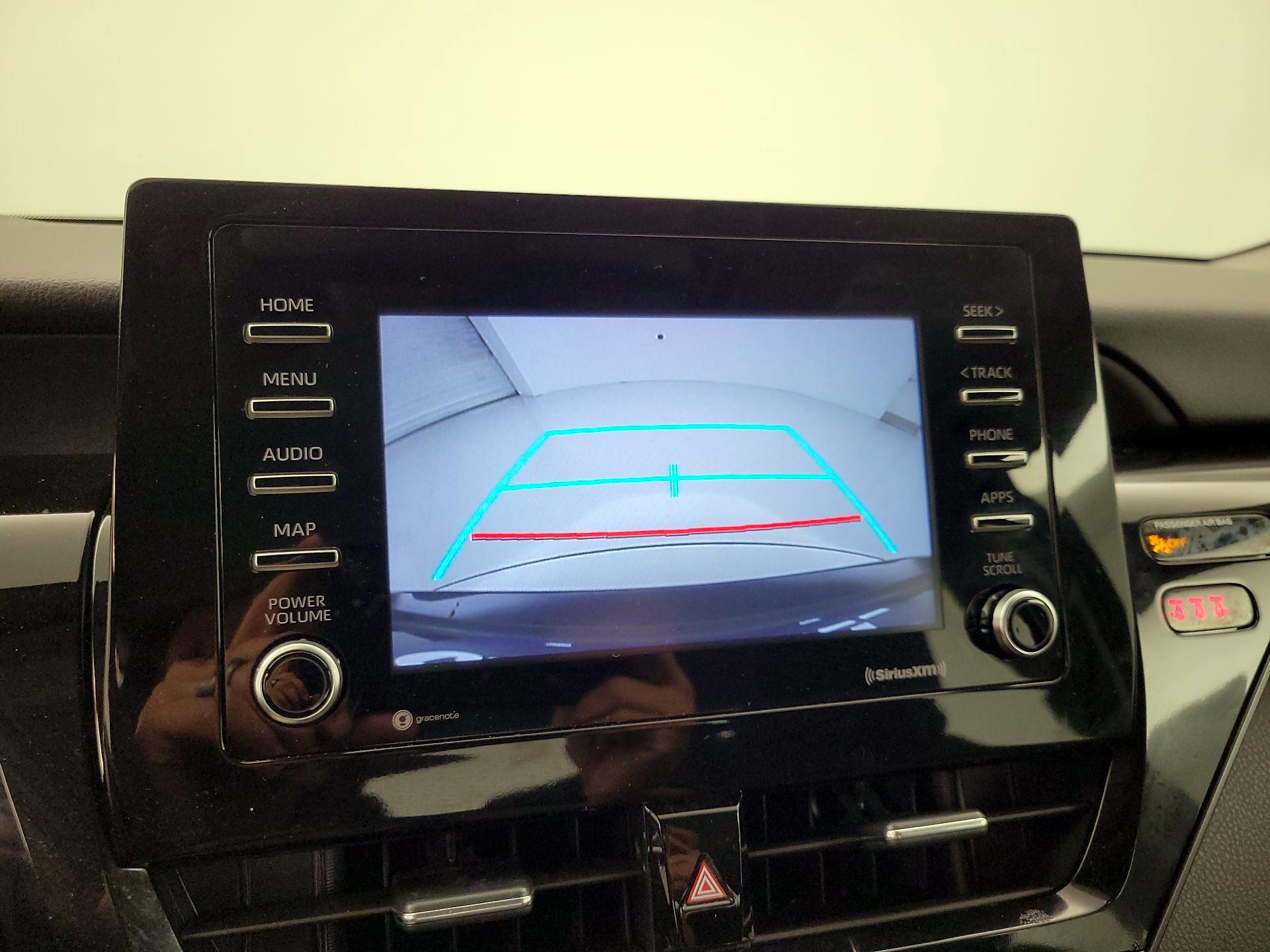 Thumbnail: 2022 Toyota Camry - 14