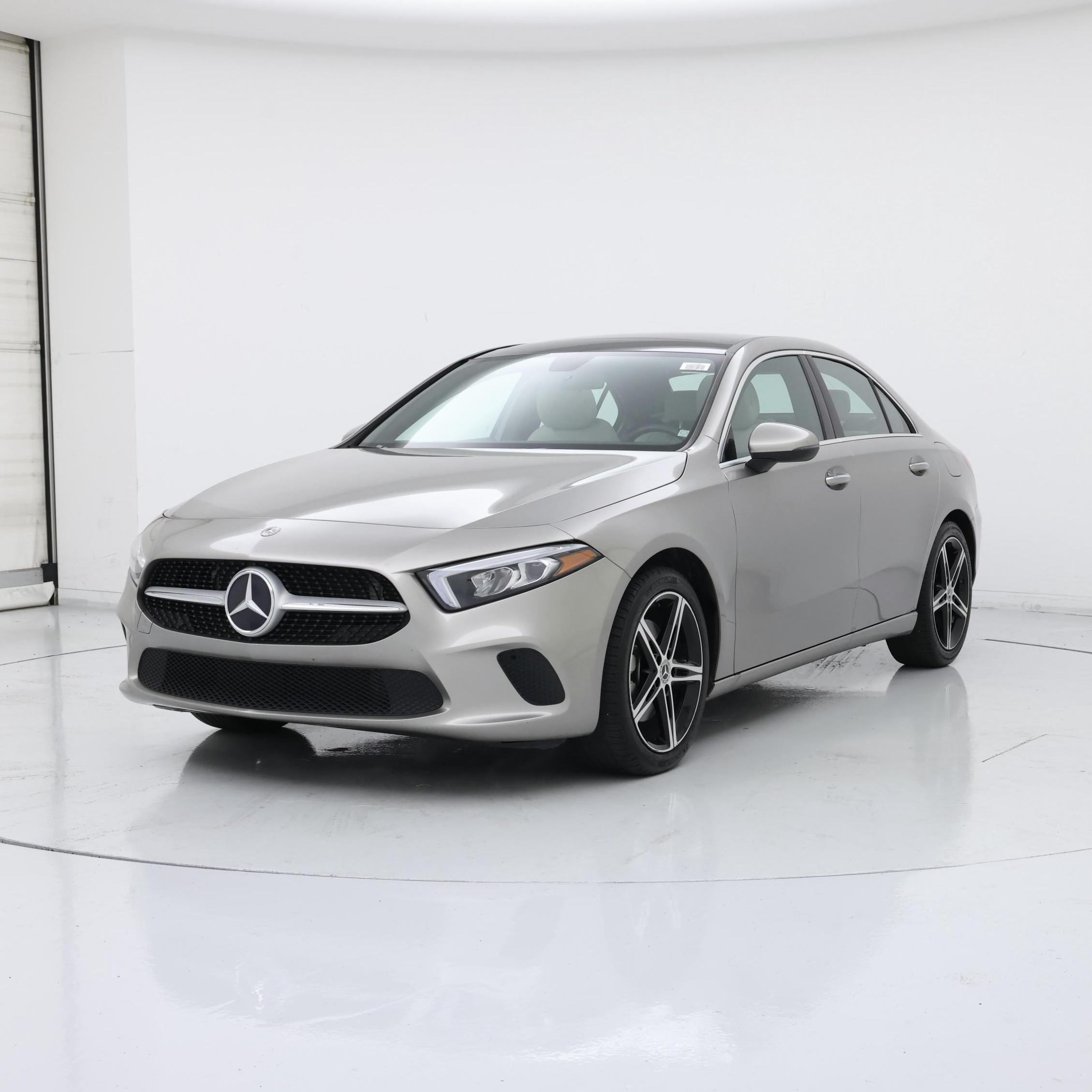 Thumbnail: 2019 Mercedes-Benz A-Class - 4