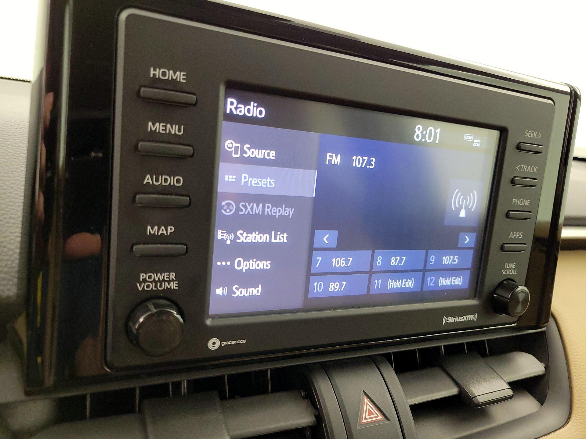 Thumbnail: 2021 Toyota RAV4 - 15