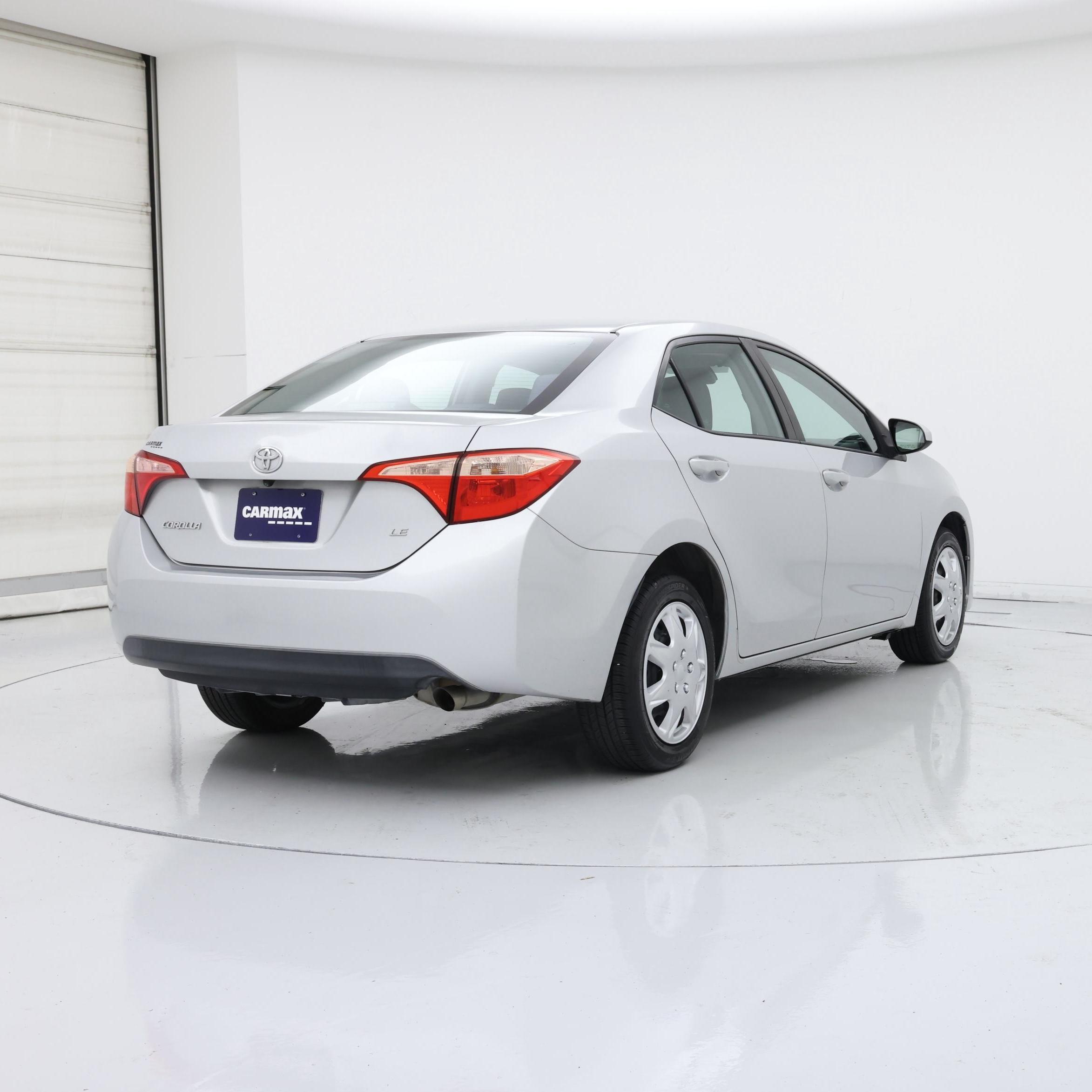 Thumbnail: 2018 Toyota Corolla - 8