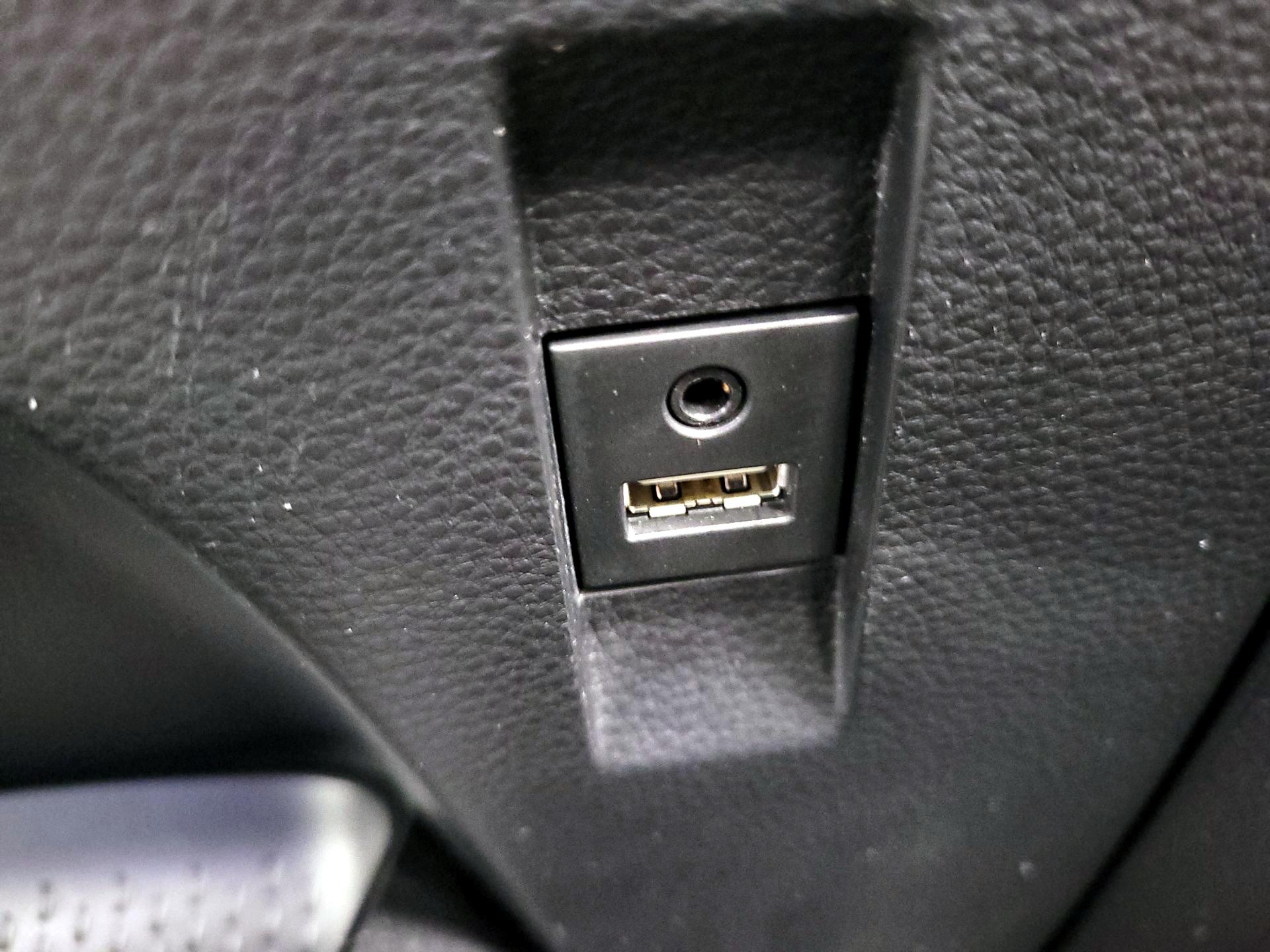 Thumbnail: 2020 Toyota Corolla - 18