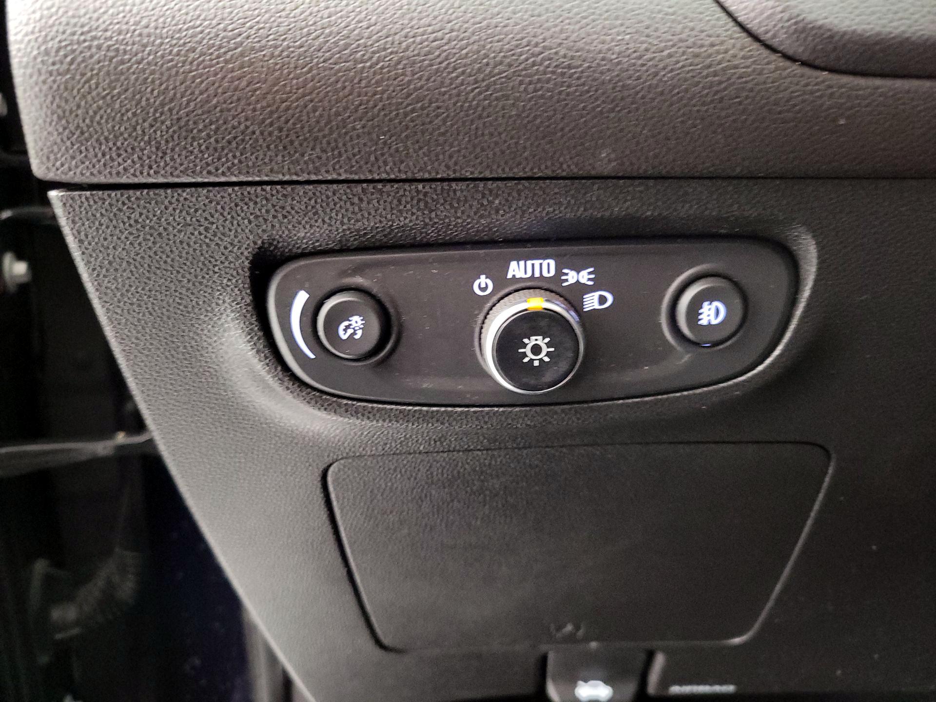 Thumbnail: 2021 Buick Encore GX - 13