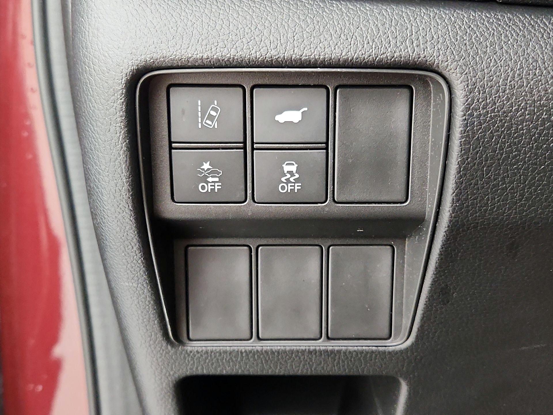 Thumbnail: 2017 Honda CR-V - 13