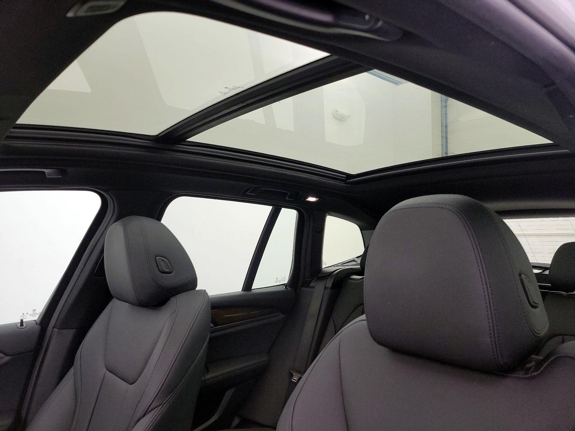 Thumbnail: 2019 BMW X3 - 18