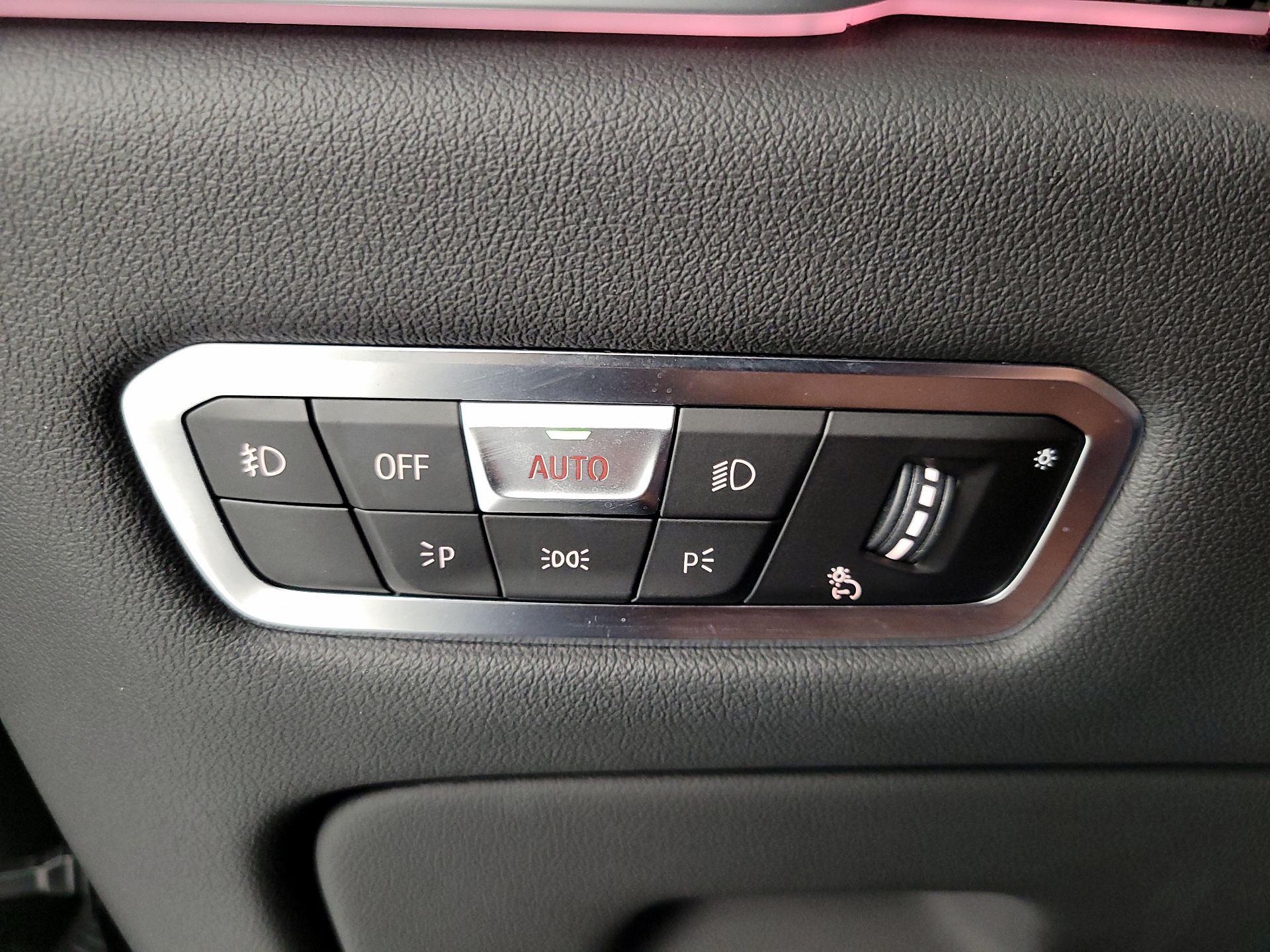 Thumbnail: 2021 BMW X5 - 13