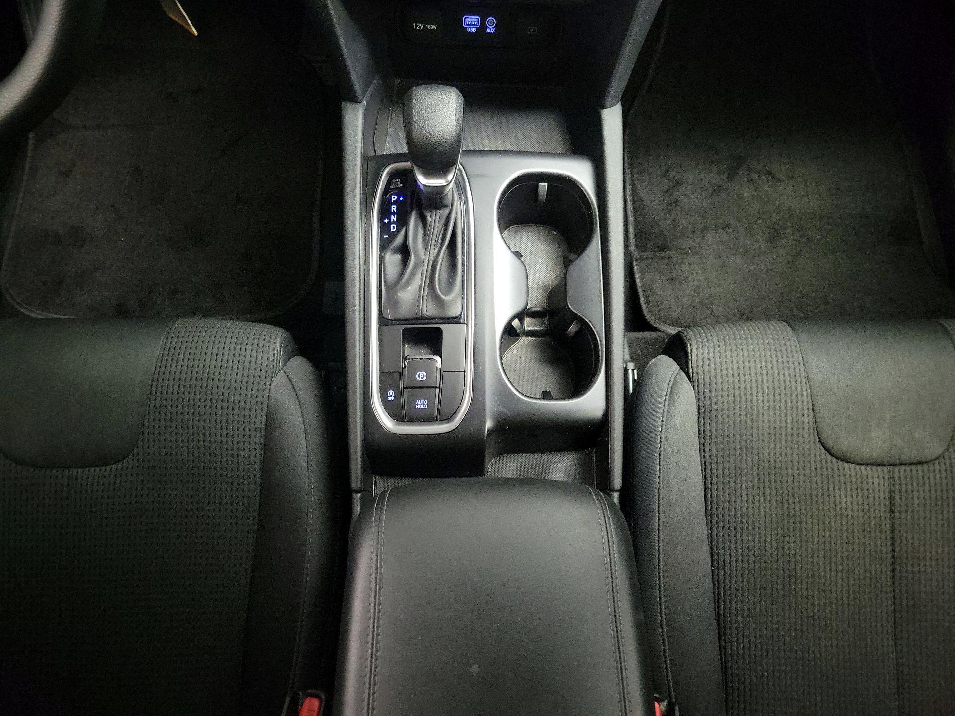 Thumbnail: 2019 Hyundai Santa Fe - 17