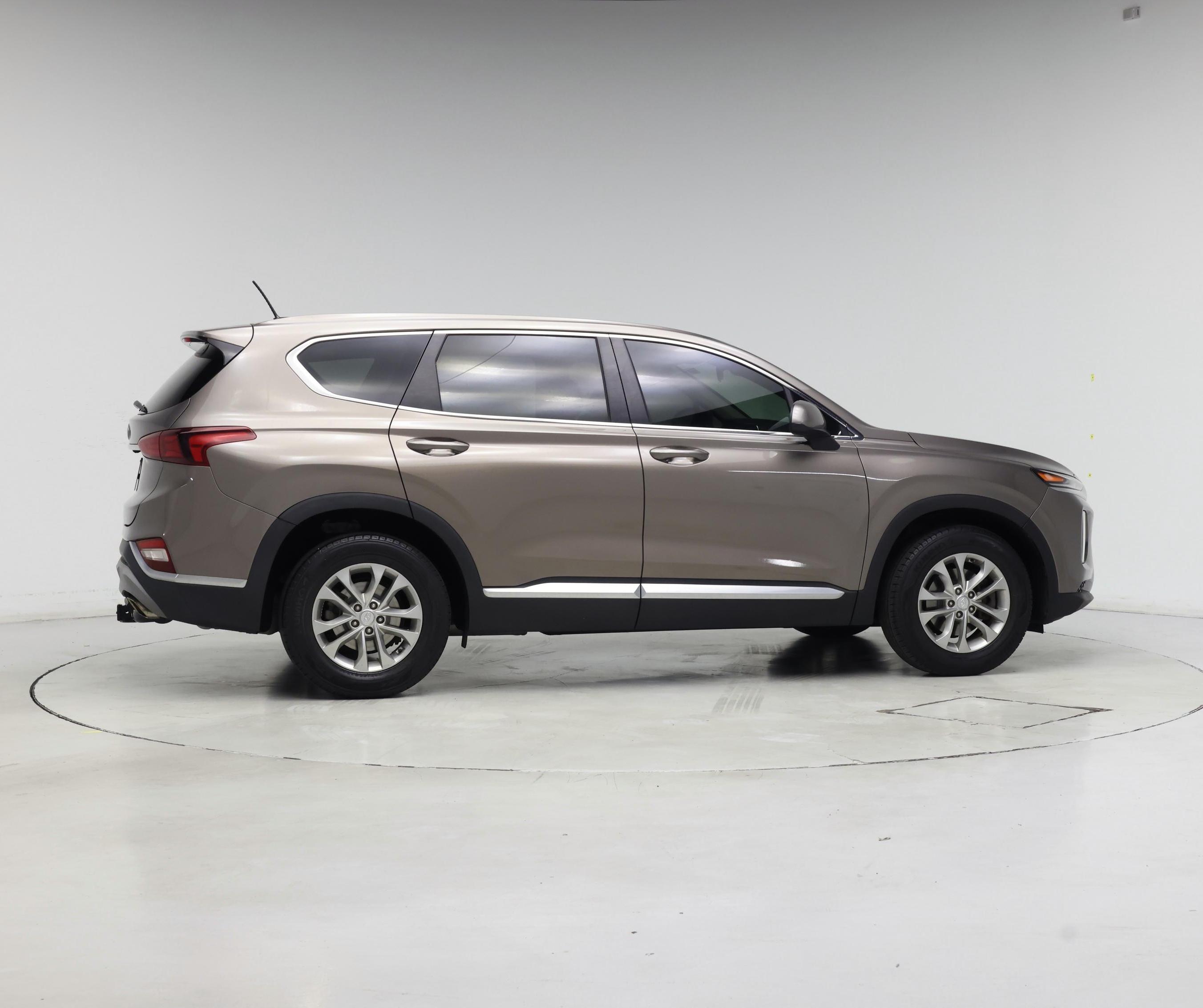 Thumbnail: 2019 Hyundai Santa Fe - 7