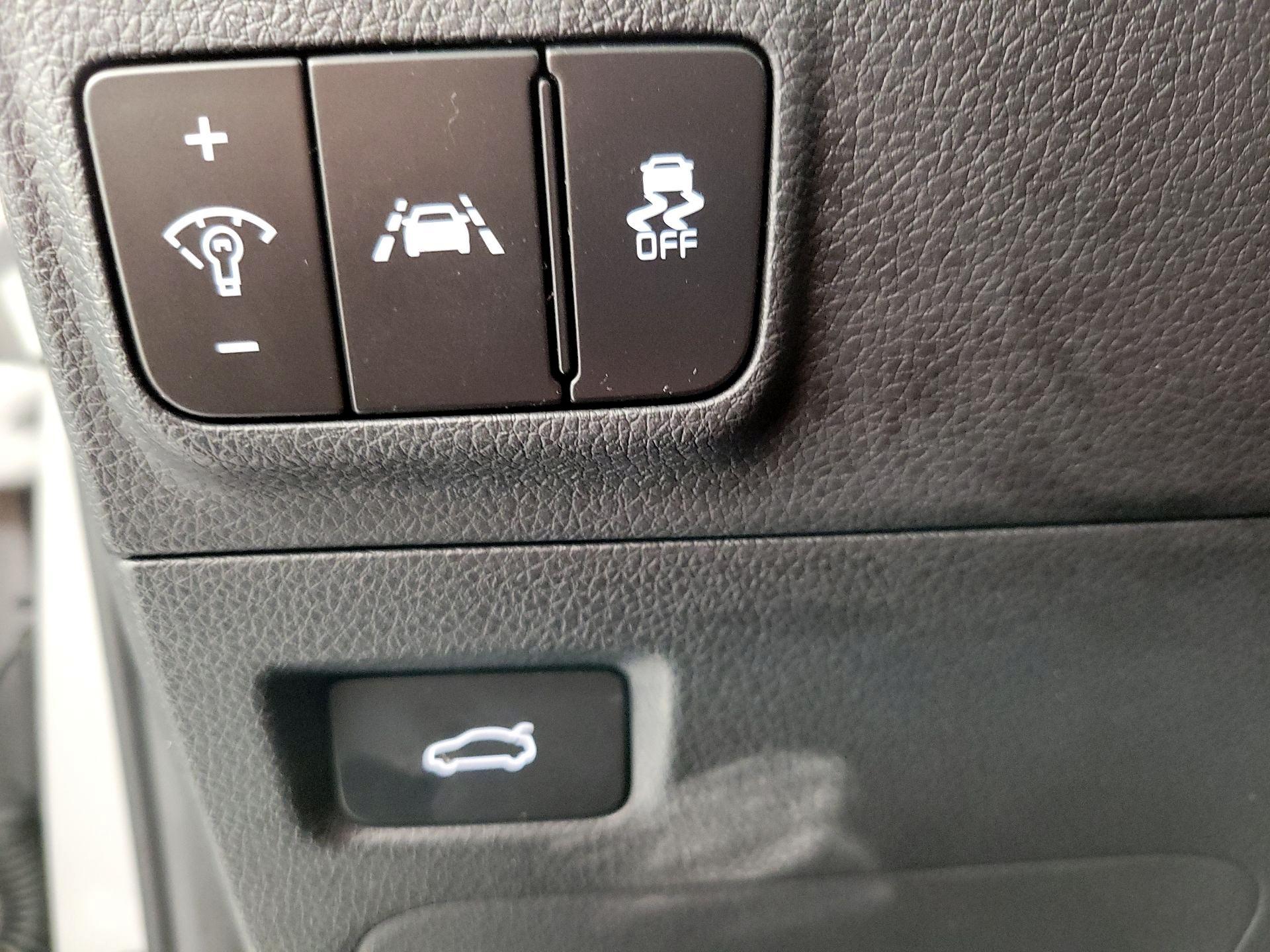 Thumbnail: 2024 Kia K5 - 13