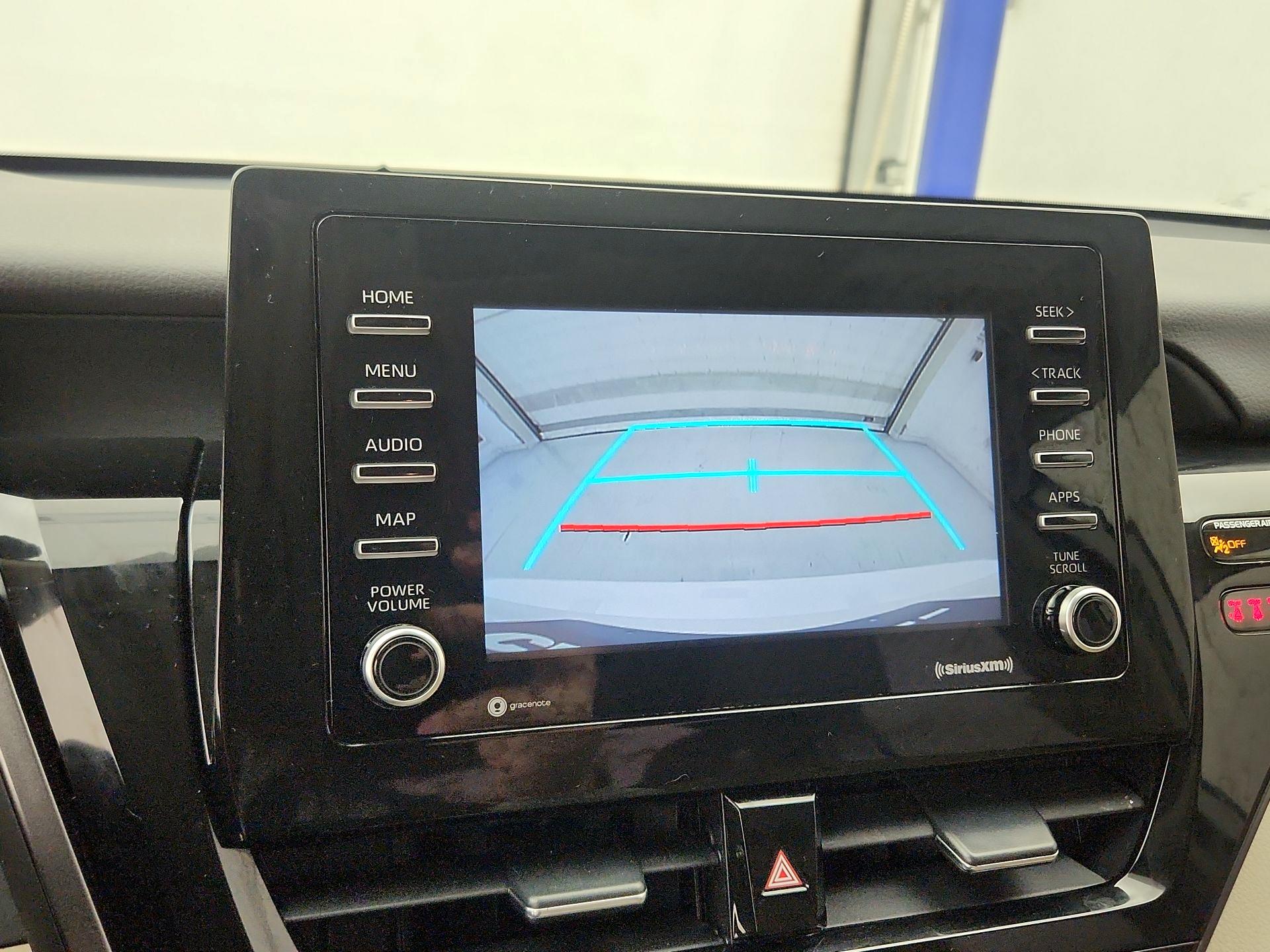 Thumbnail: 2021 Toyota Camry - 14