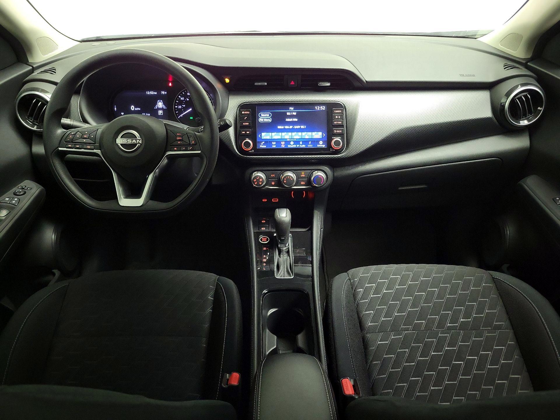 Thumbnail: 2023 Nissan Kicks - 9