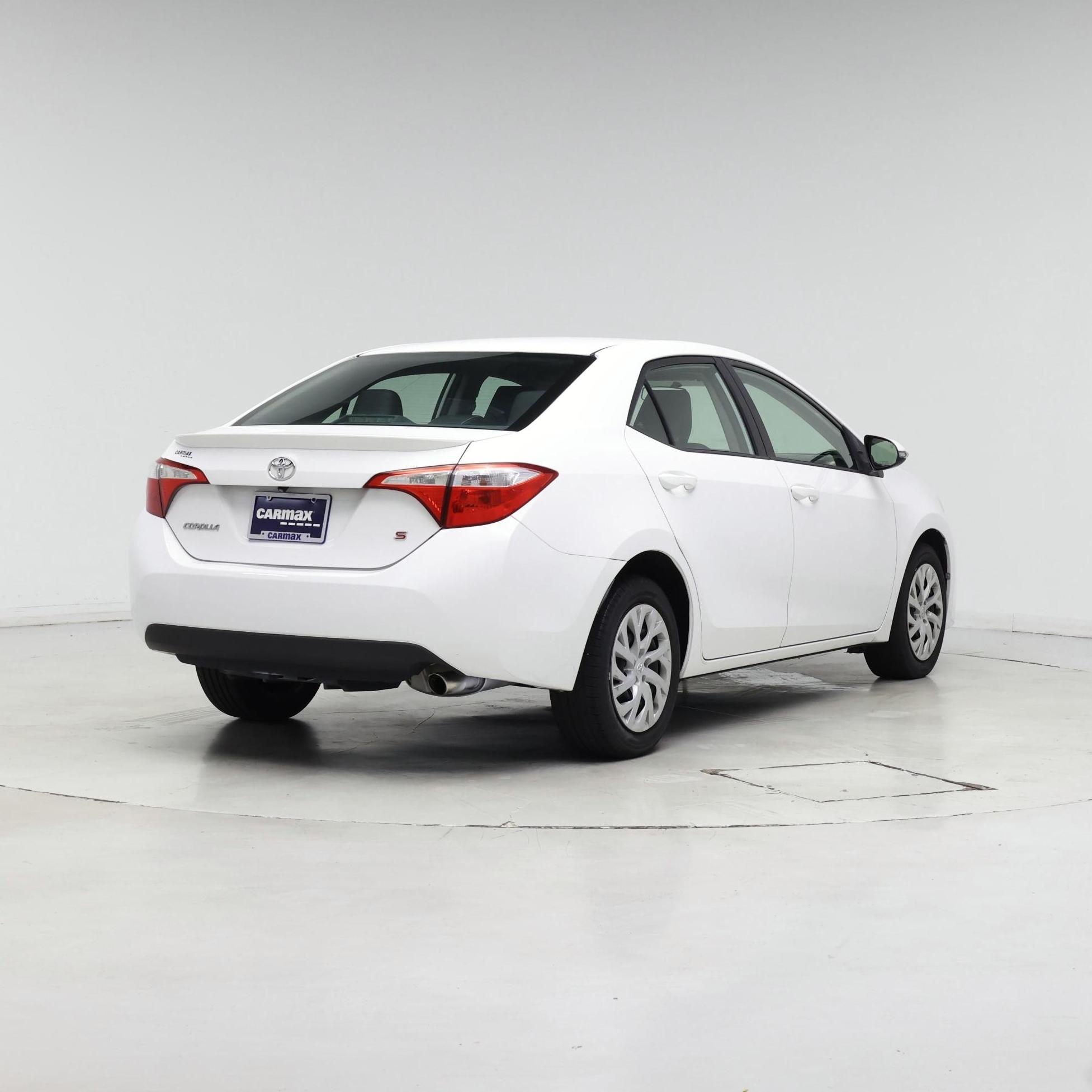 Thumbnail: 2015 Toyota Corolla - 8