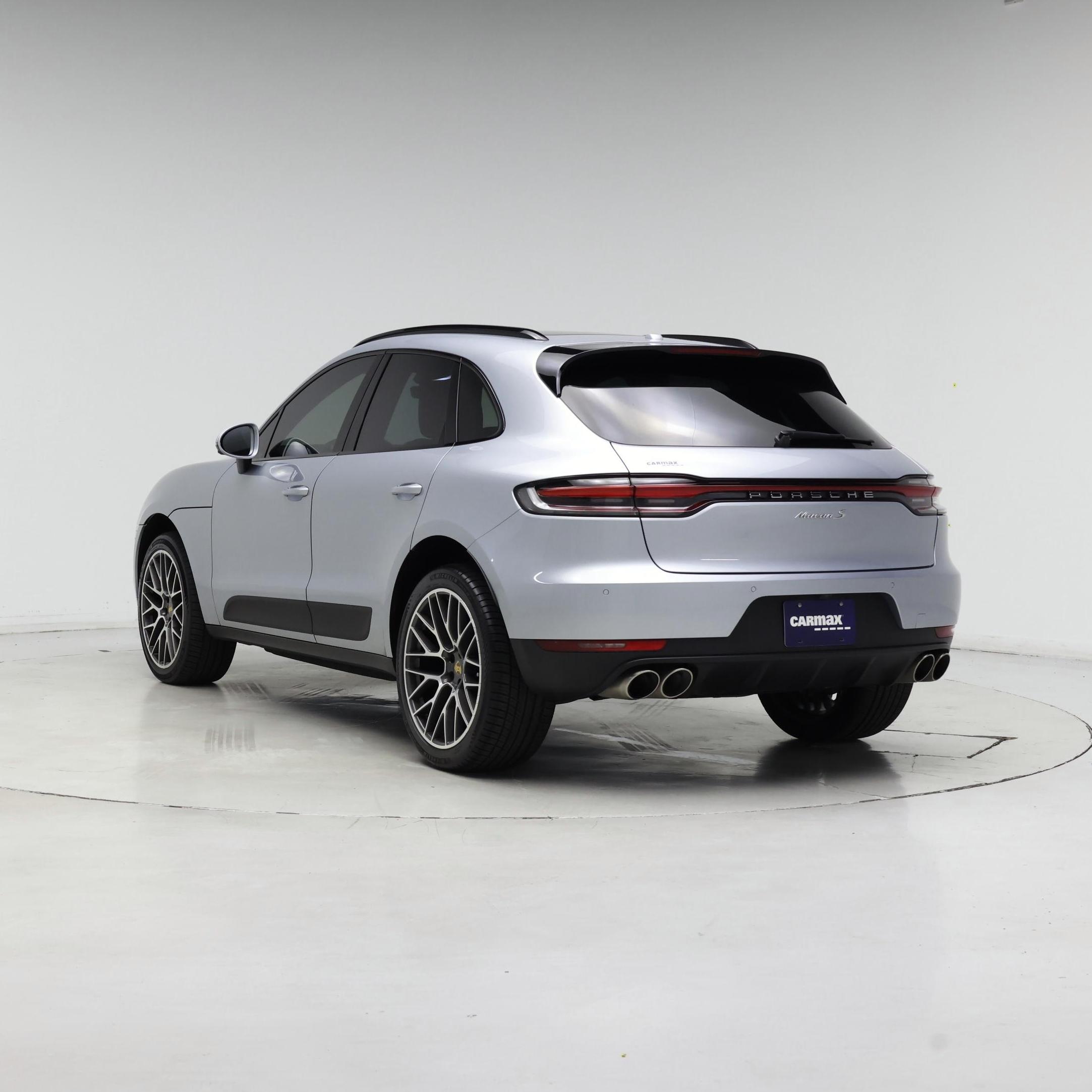 Thumbnail: 2021 Porsche Macan - 2